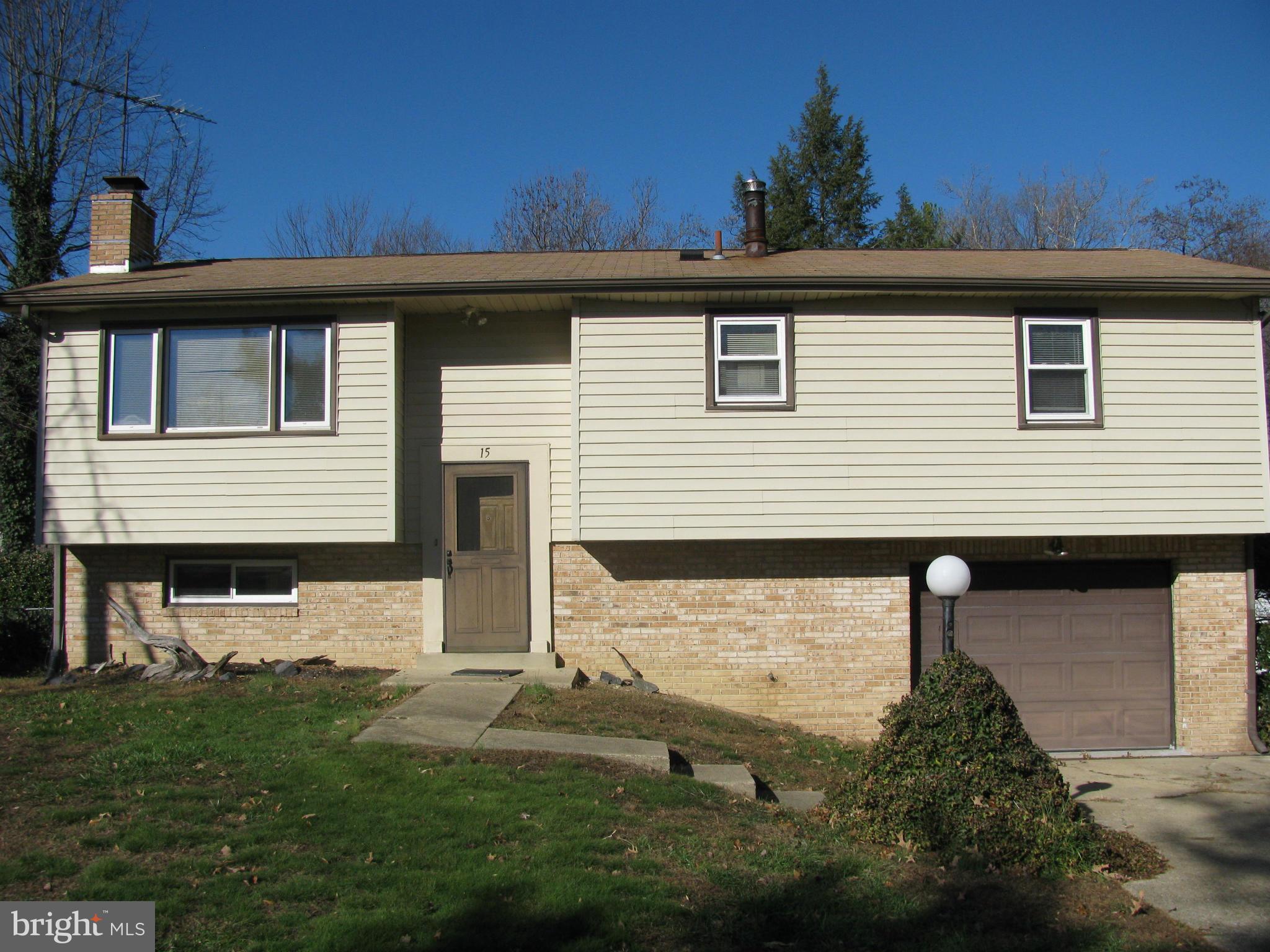 POTOMAC WOODS IND HEAD - Residential Lease