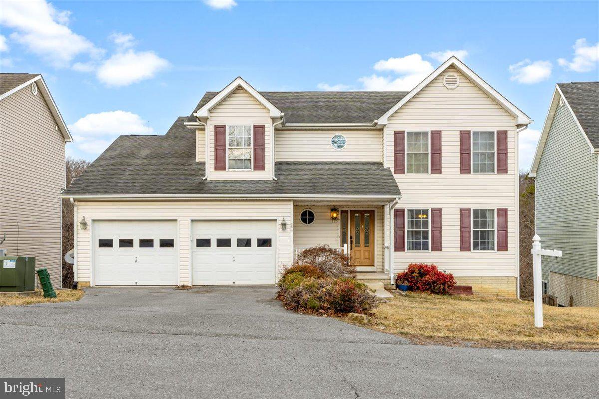 Welcome to this great 4 bedroom, 2.5 bath home close to shopping, restaurants and transit. This home has an open floor plan with eat in kitchen, separate dining along with a formal living room and family room. You can sit and relax on the deck that backs to a tree line. Full unfinished basement can be used for storage or has great potential for additional living space. Don't wait to schedule your tour!