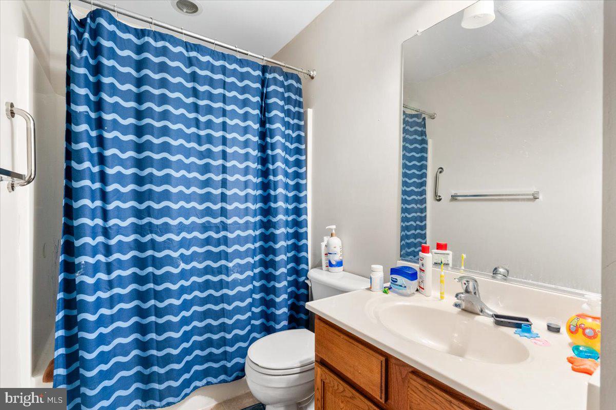 FOREST HILLS - Residential