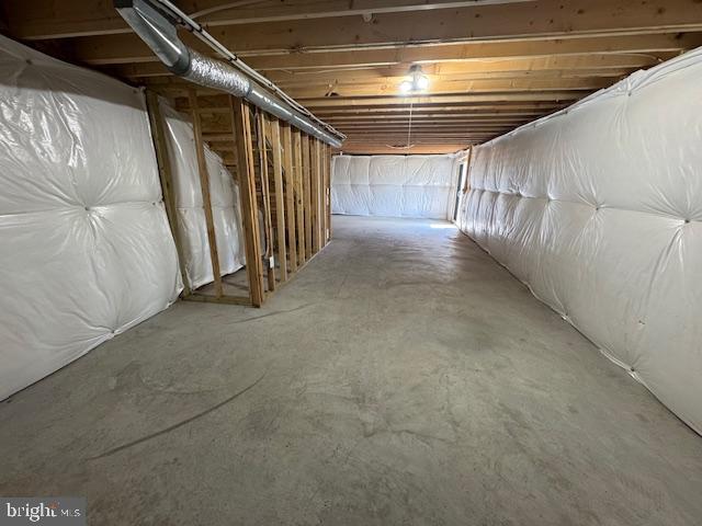 CHANDLERS GLEN - Residential Lease