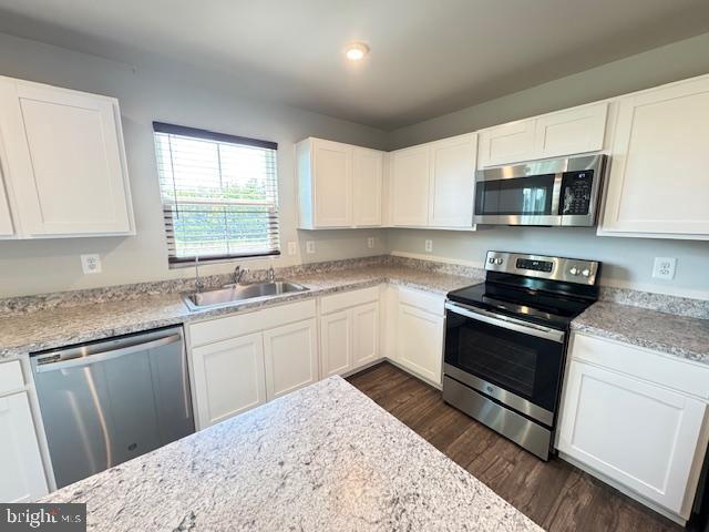 CHANDLERS GLEN - Residential Lease