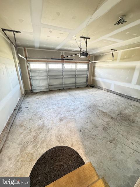 CHANDLERS GLEN - Residential Lease