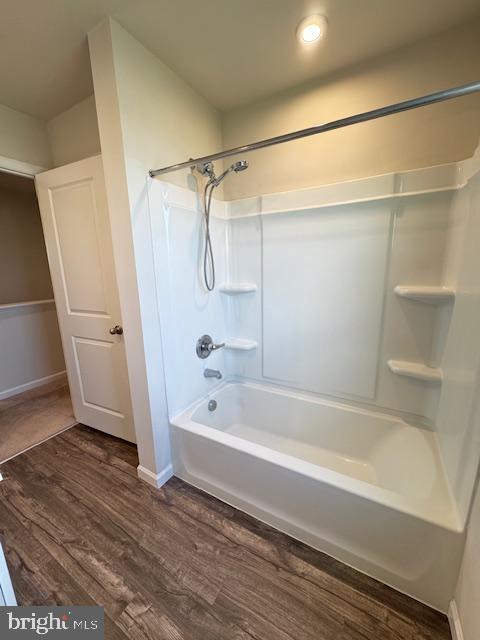 CHANDLERS GLEN - Residential Lease