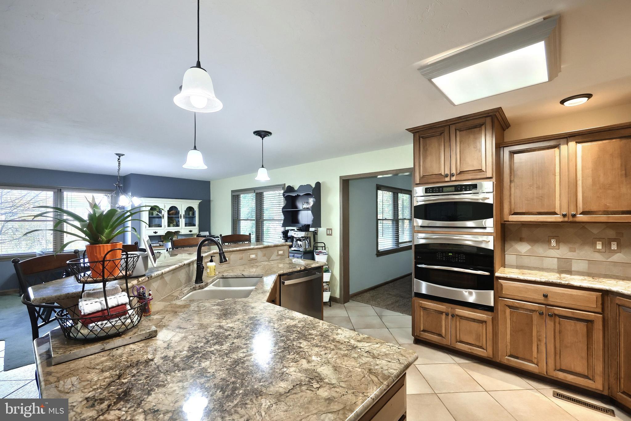 LAKE MEADE - Residential