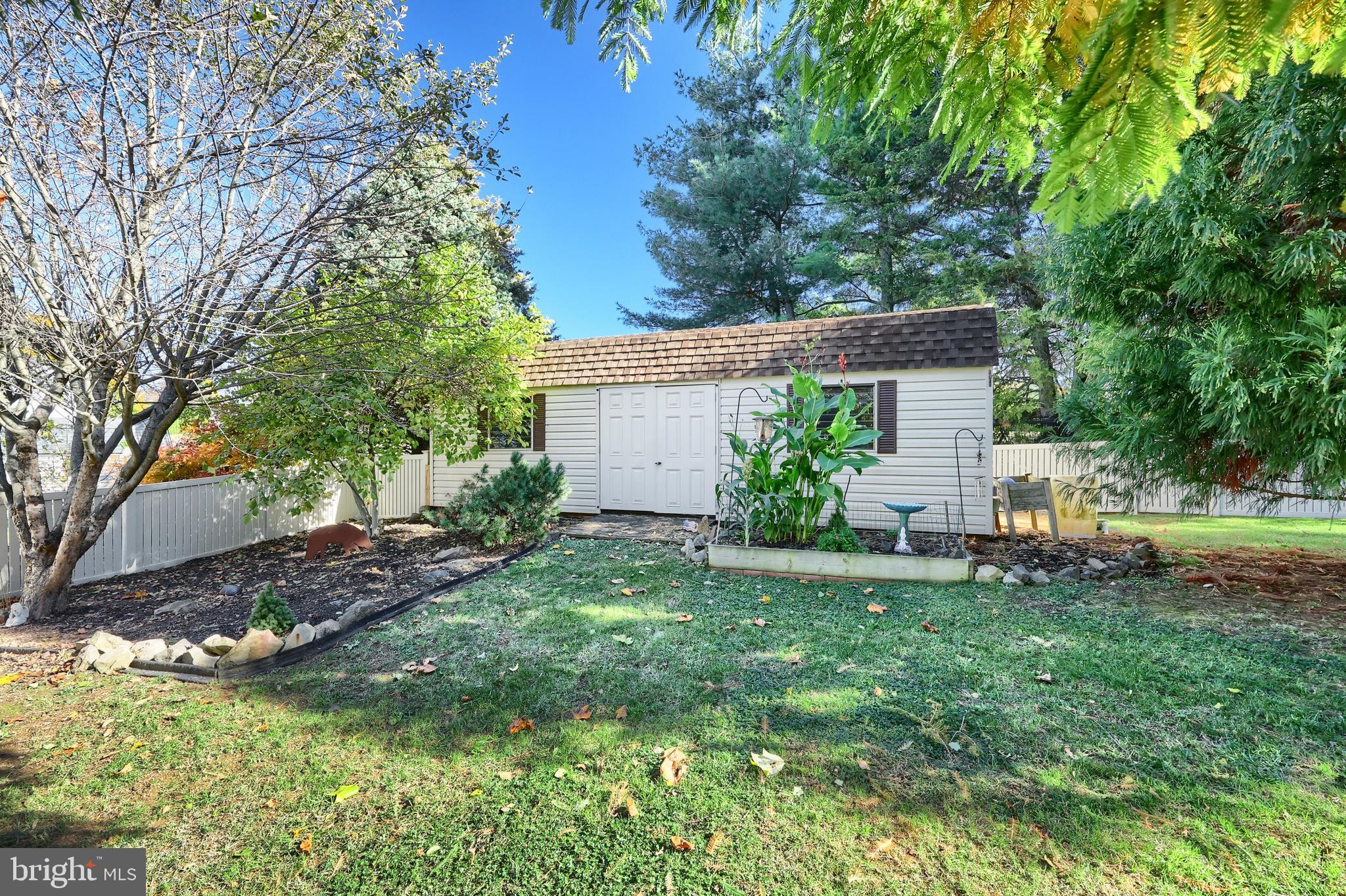 LAKE MEADE - Residential