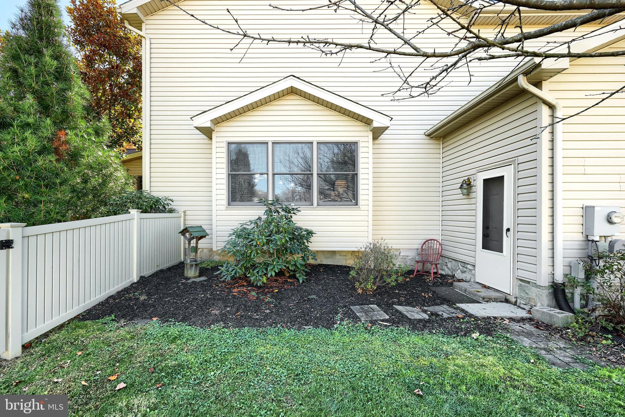 LAKE MEADE - Residential