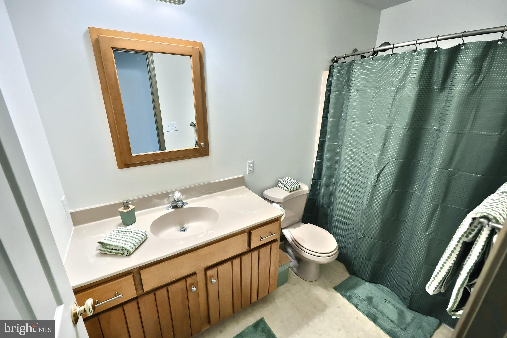 LAKE MEADE - Residential