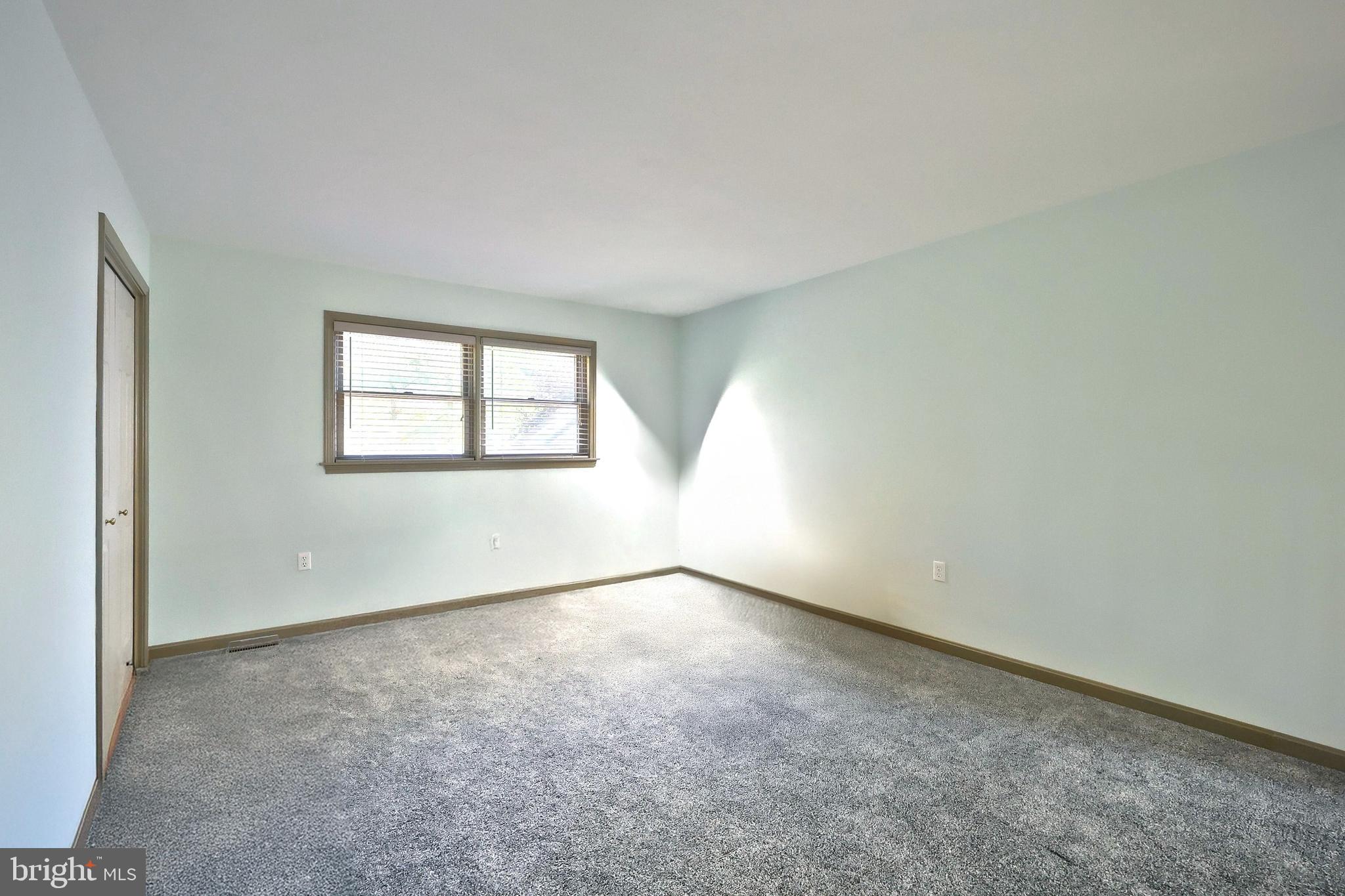 LAKE MEADE - Residential