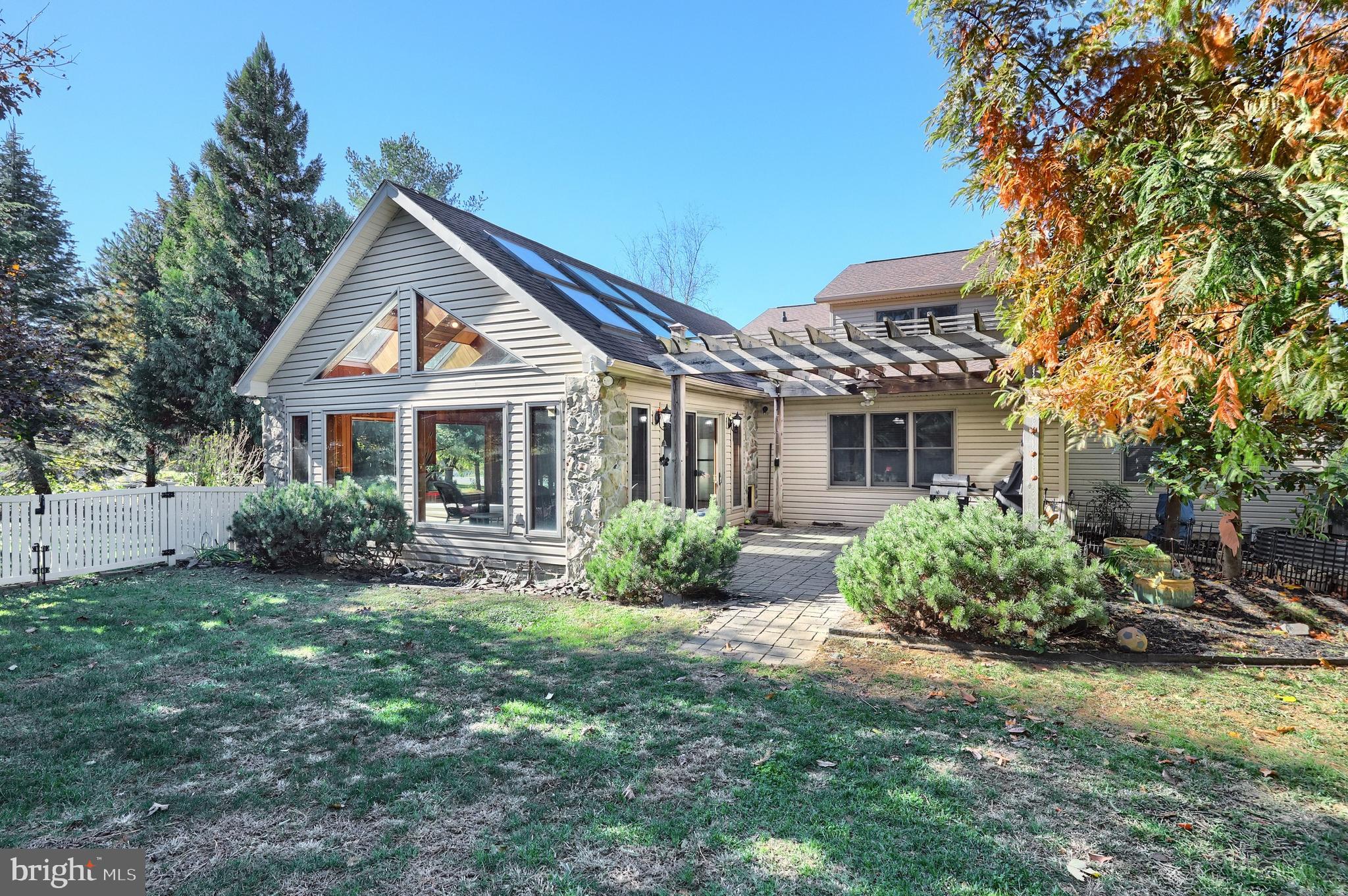 LAKE MEADE - Residential