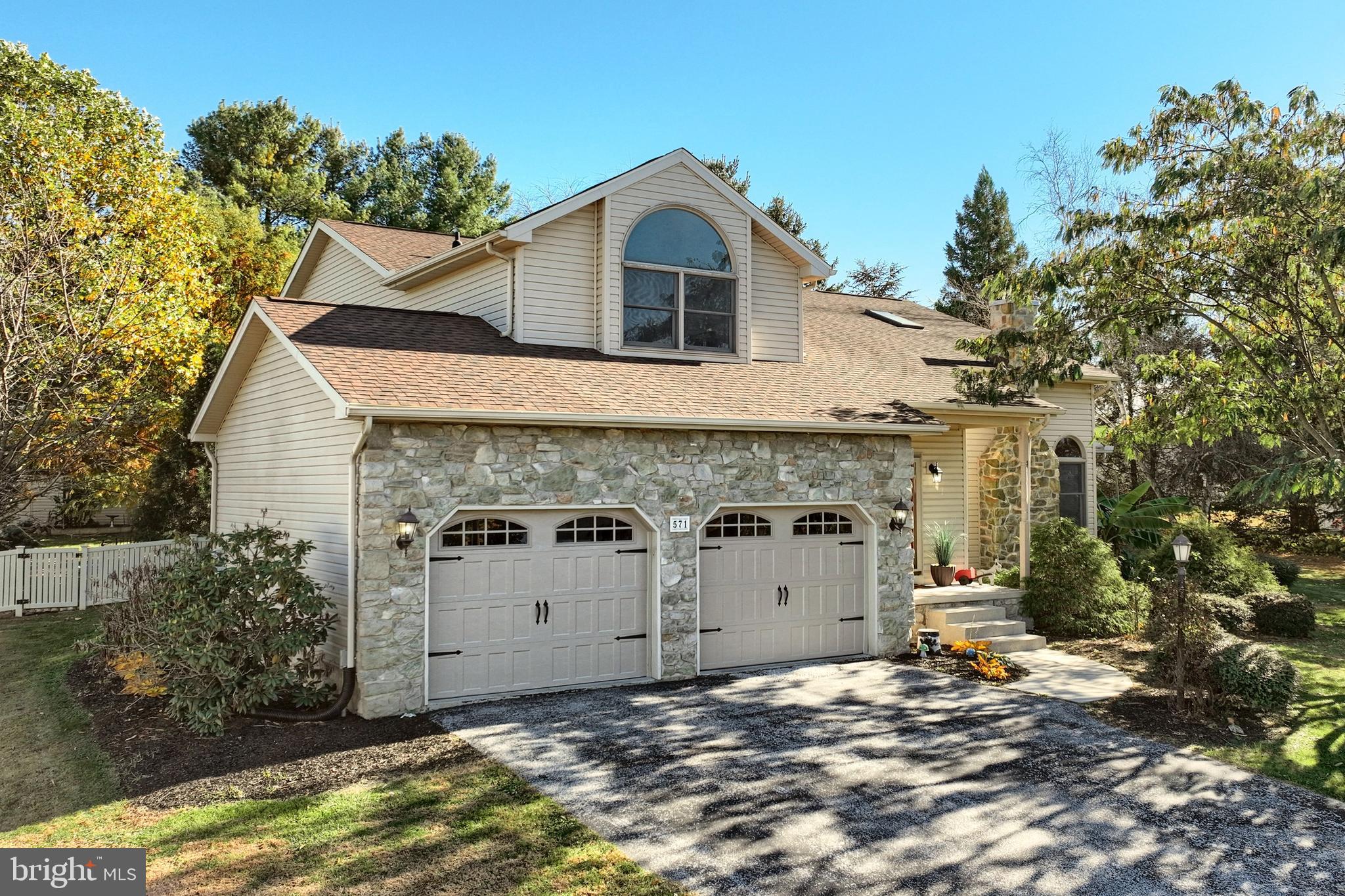 LAKE MEADE - Residential