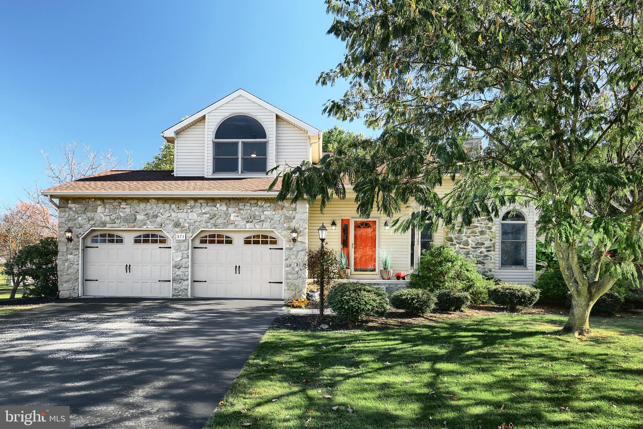 LAKE MEADE - Residential