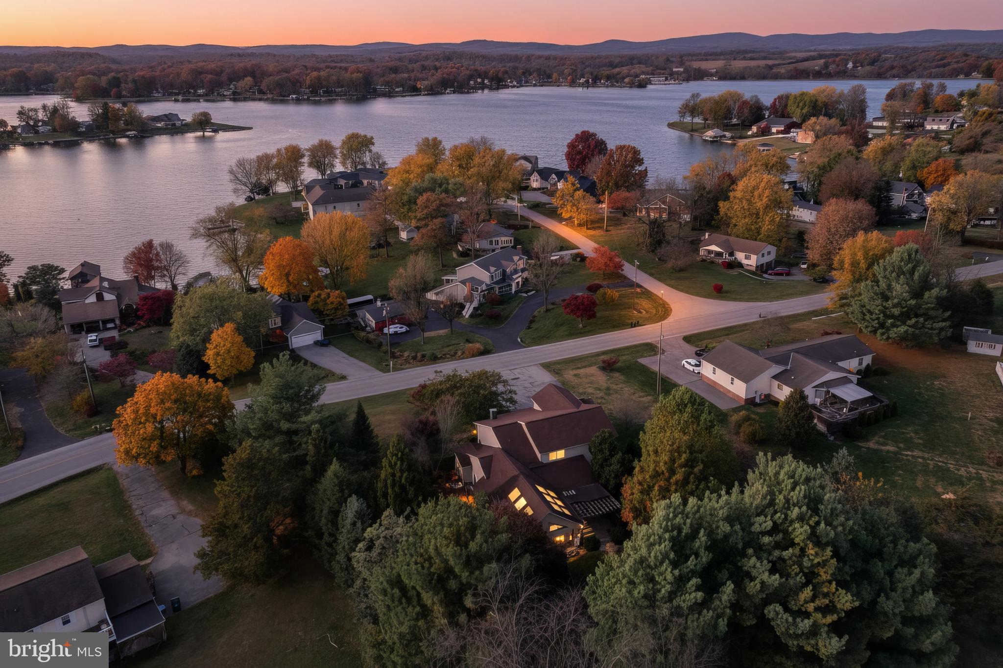 LAKE MEADE - Residential