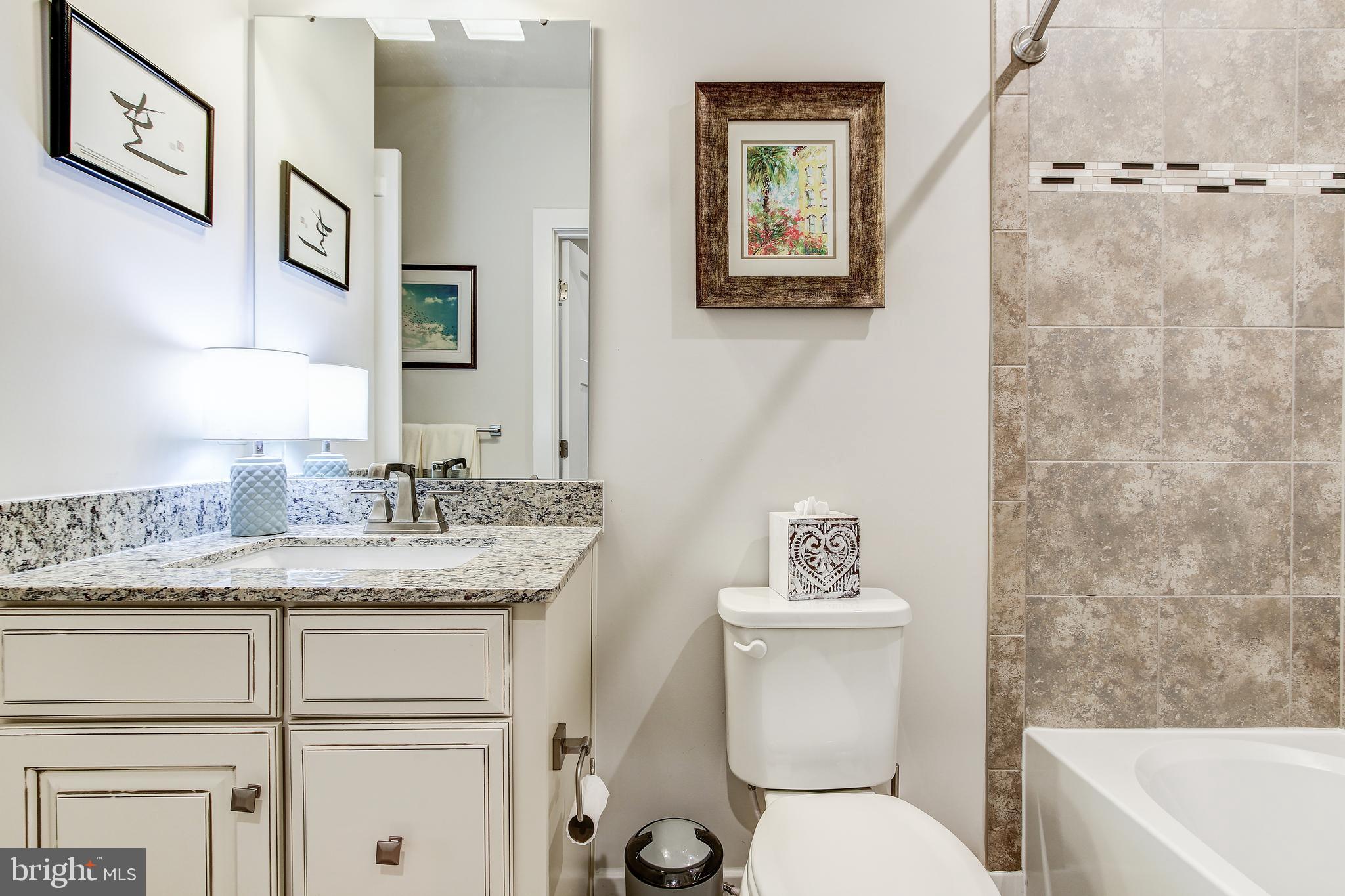 LAKE LINGANORE OAKDALE - Residential