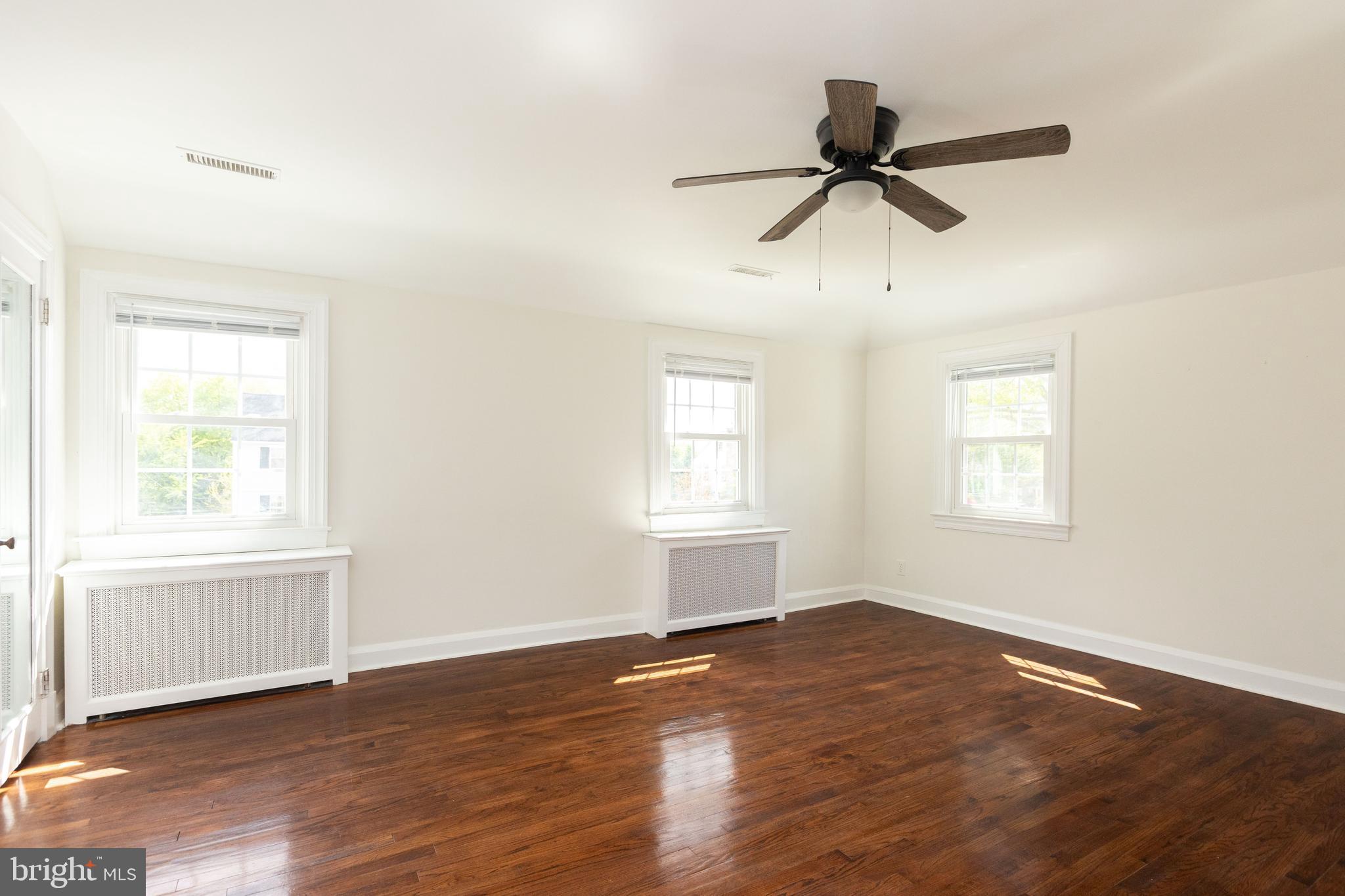 STONELEIGH - Residential