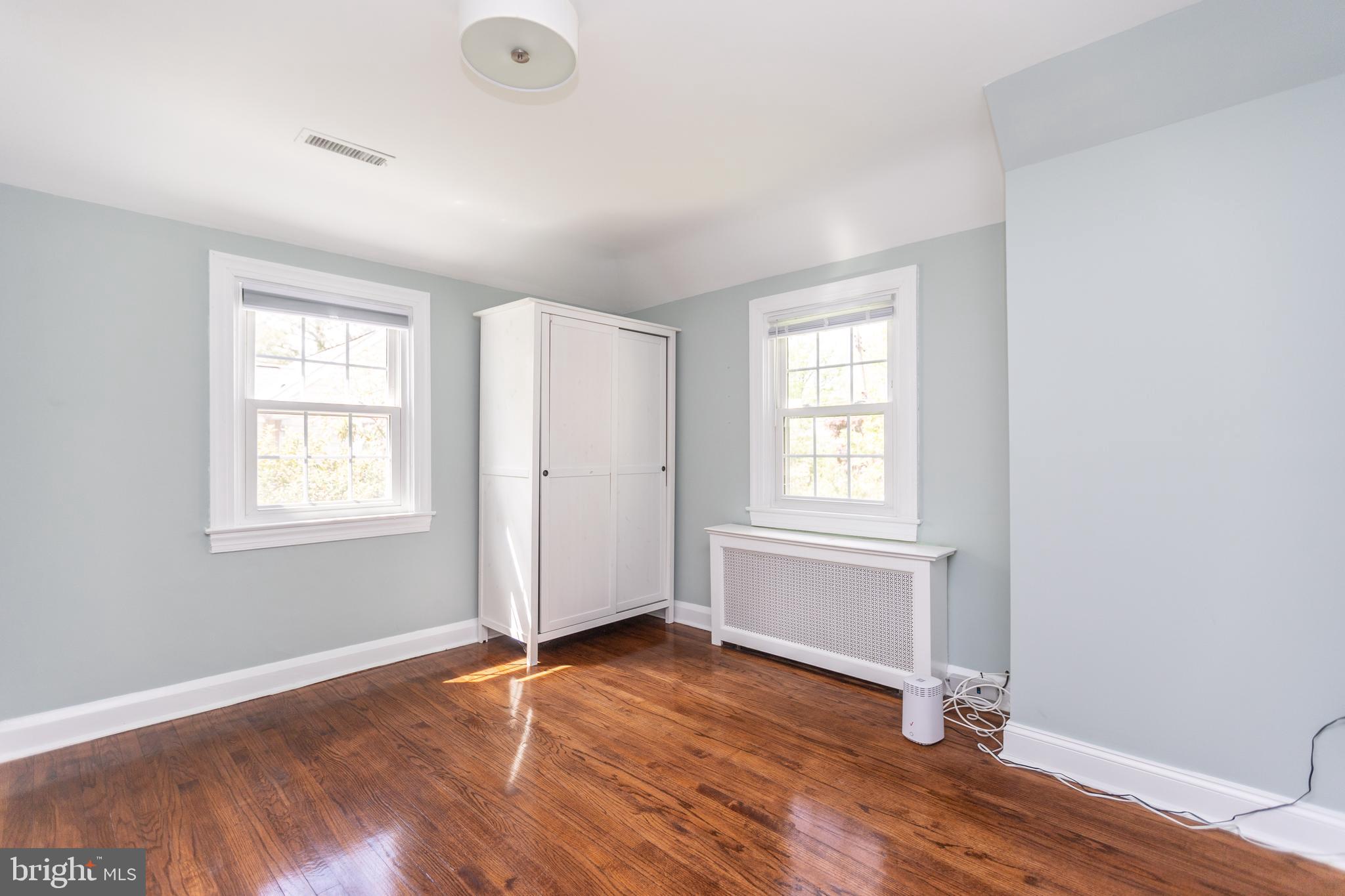 STONELEIGH - Residential