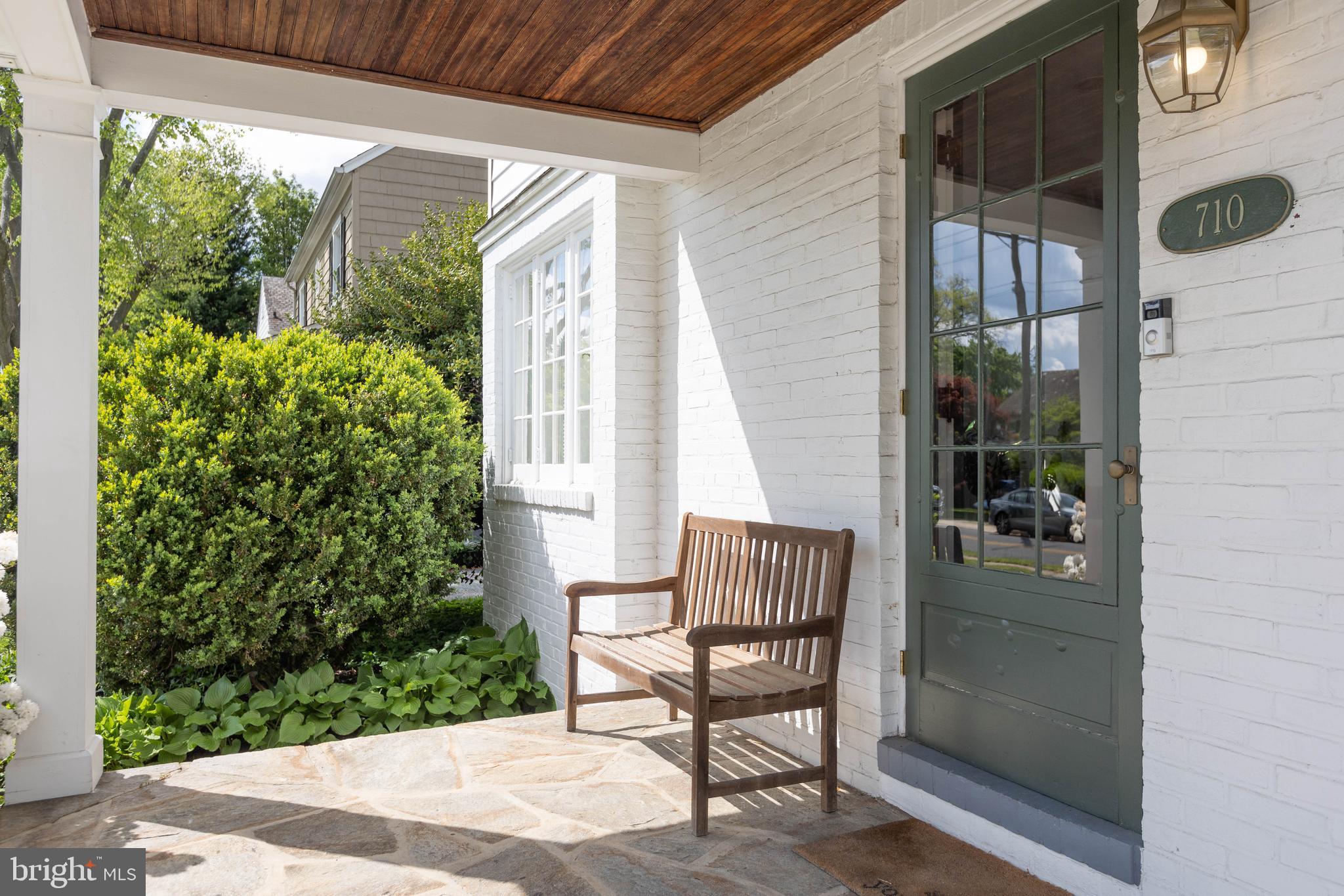 STONELEIGH - Residential