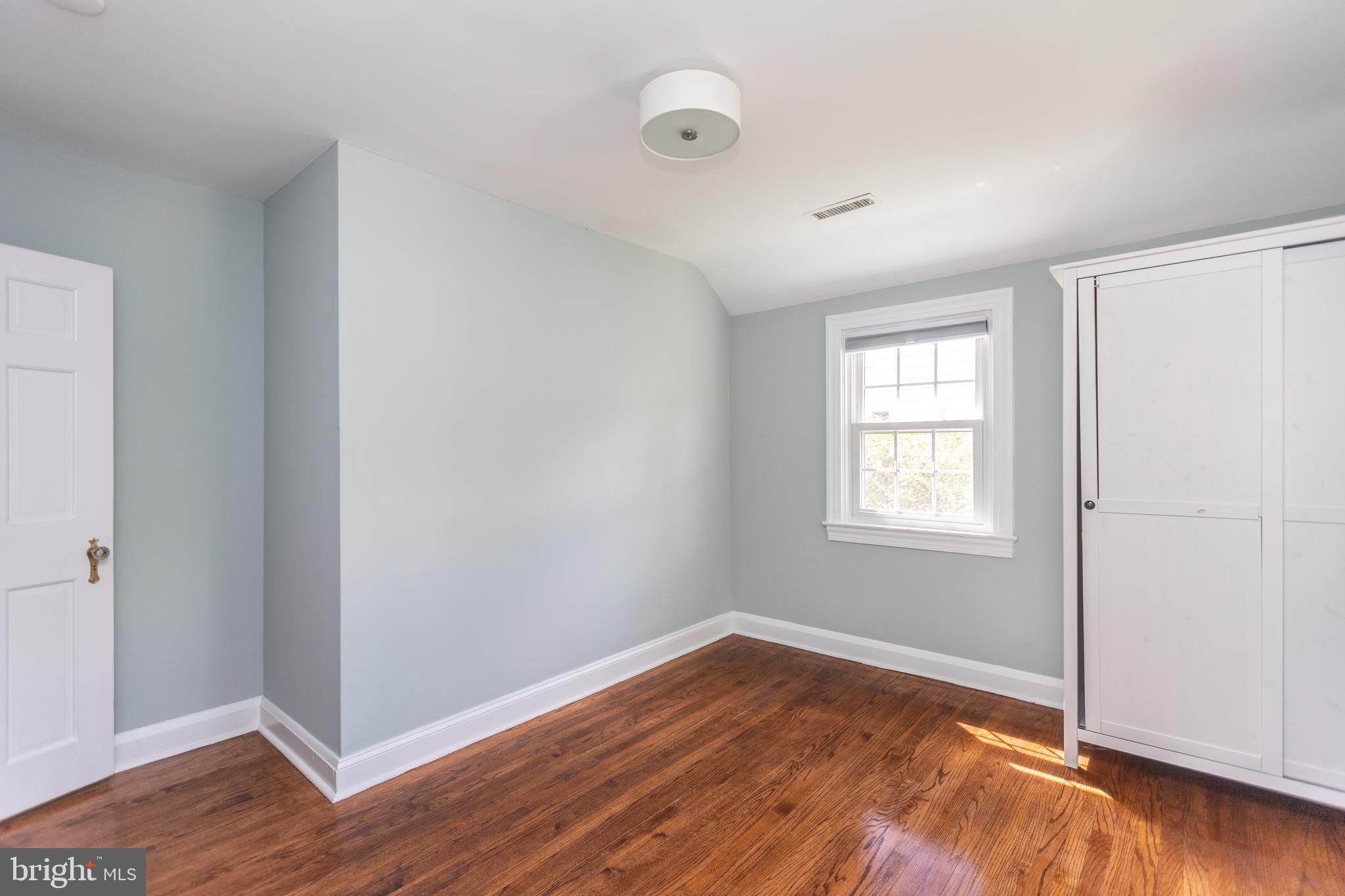 STONELEIGH - Residential