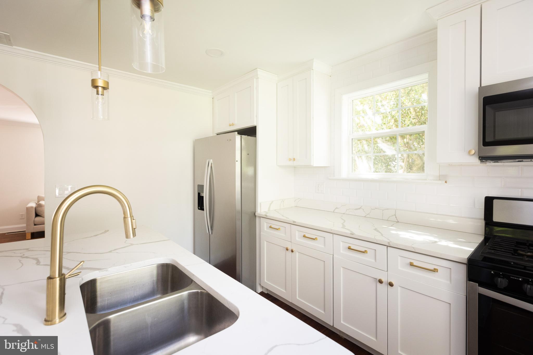 STONELEIGH - Residential