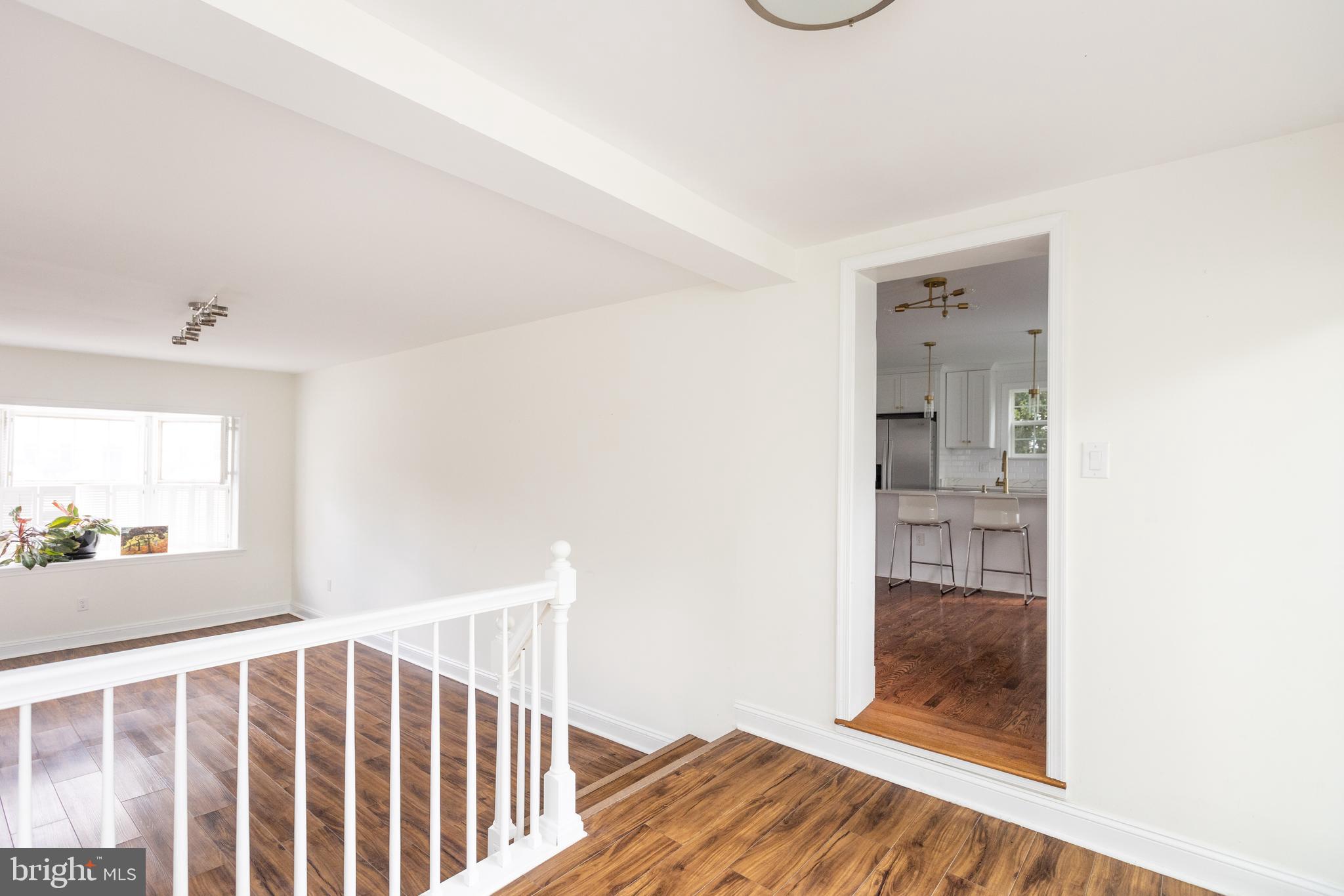 STONELEIGH - Residential