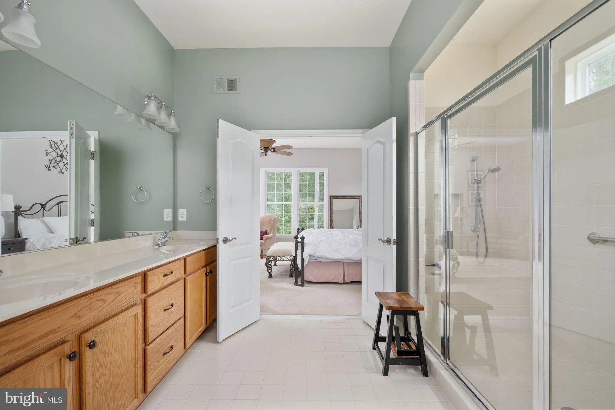 Fredericksburg, Virginia 22406, United States, 4 Bedrooms Bedrooms, ,4 BathroomsBathrooms,Residential,Active,196329