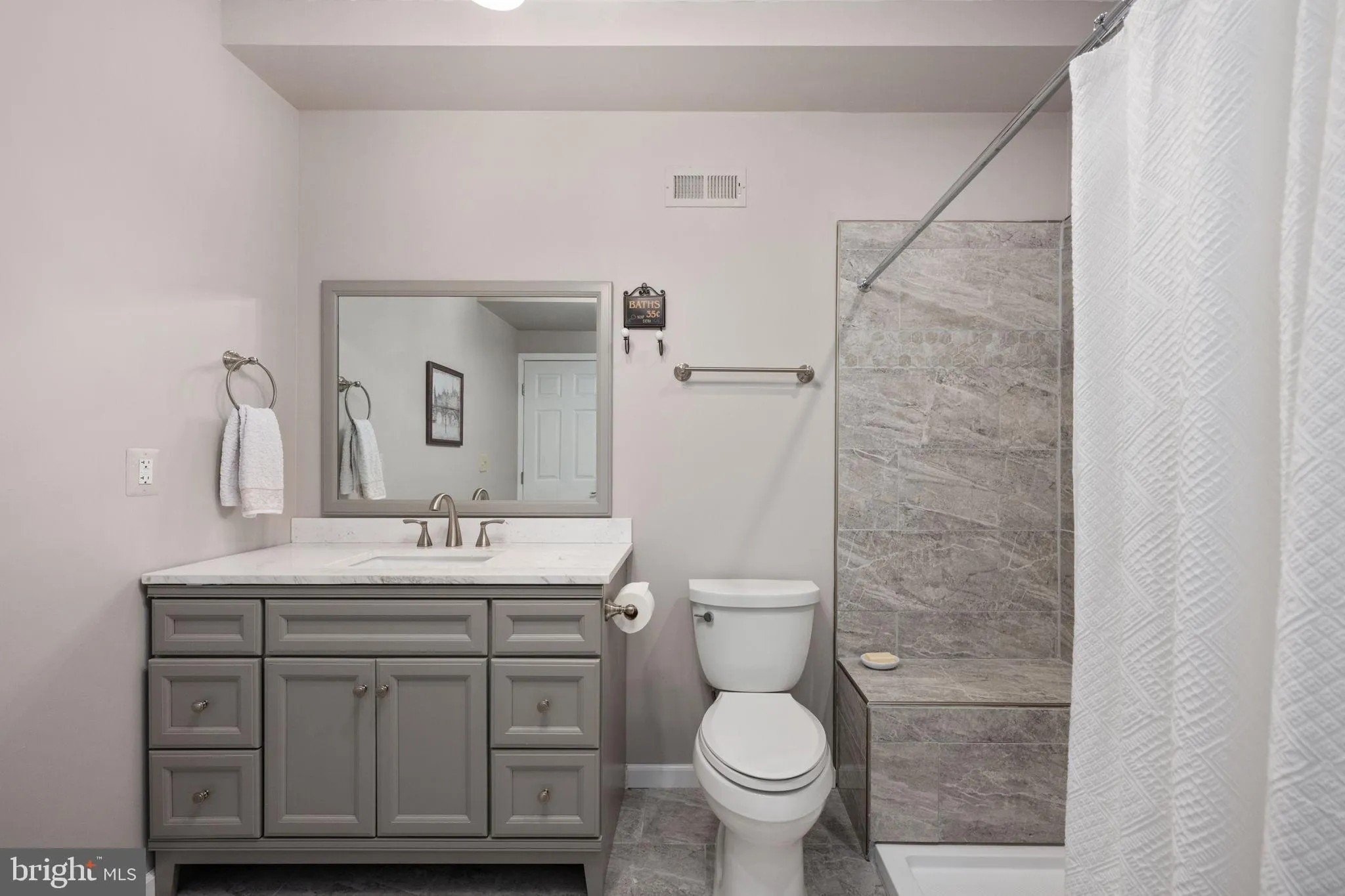 Fredericksburg, Virginia 22406, United States, 4 Bedrooms Bedrooms, ,4 BathroomsBathrooms,Residential,Active,196329