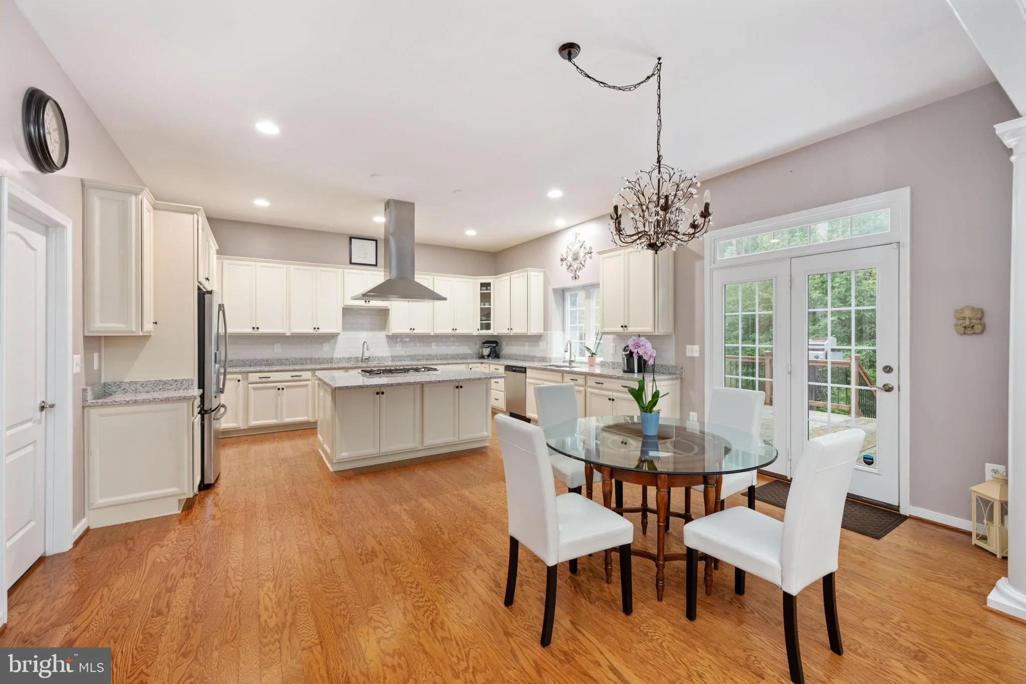 Fredericksburg, Virginia 22406, United States, 4 Bedrooms Bedrooms, ,4 BathroomsBathrooms,Residential,Active,196329