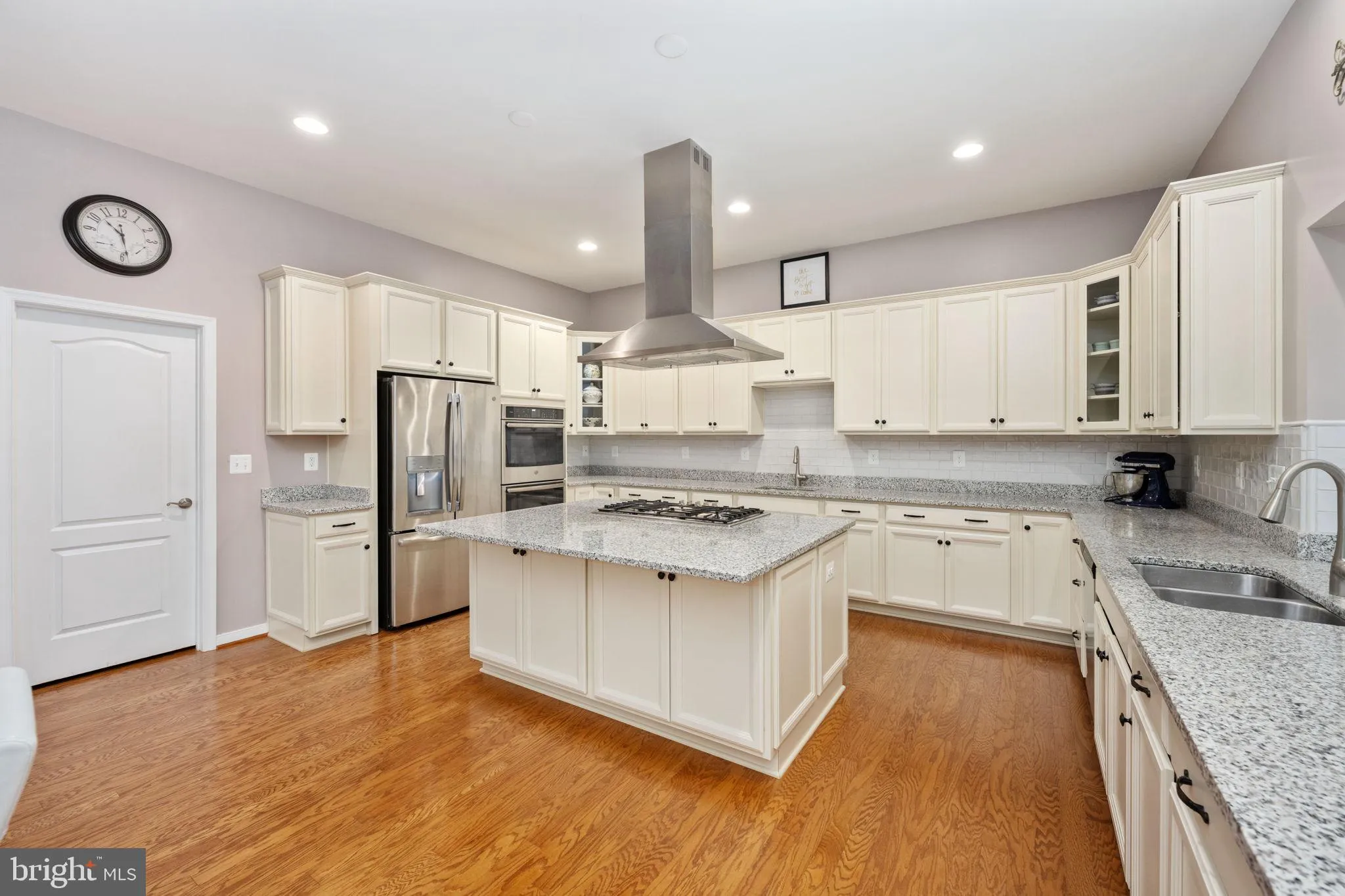 Fredericksburg, Virginia 22406, United States, 4 Bedrooms Bedrooms, ,4 BathroomsBathrooms,Residential,Active,196329