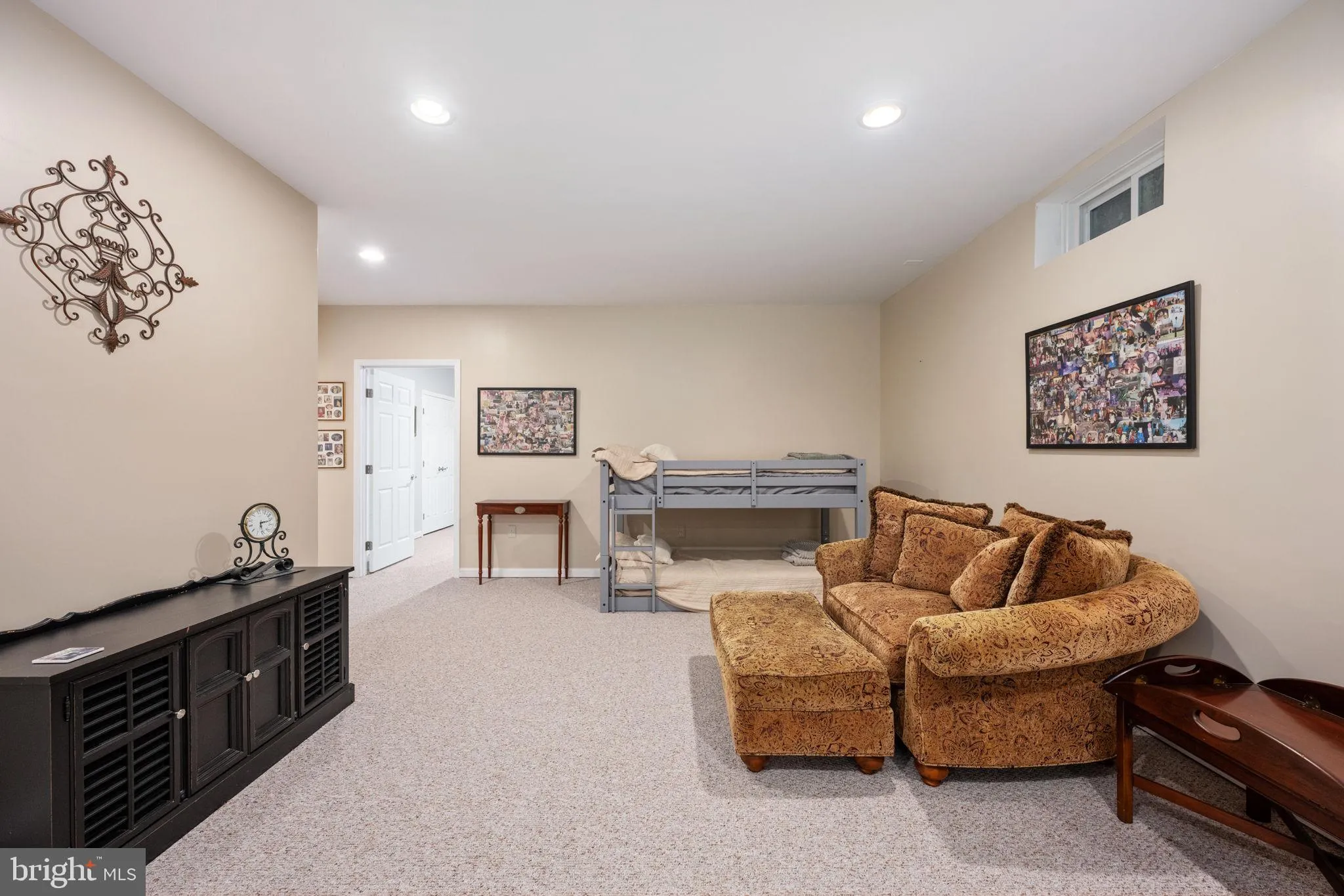 Fredericksburg, Virginia 22406, United States, 4 Bedrooms Bedrooms, ,4 BathroomsBathrooms,Residential,Active,196329