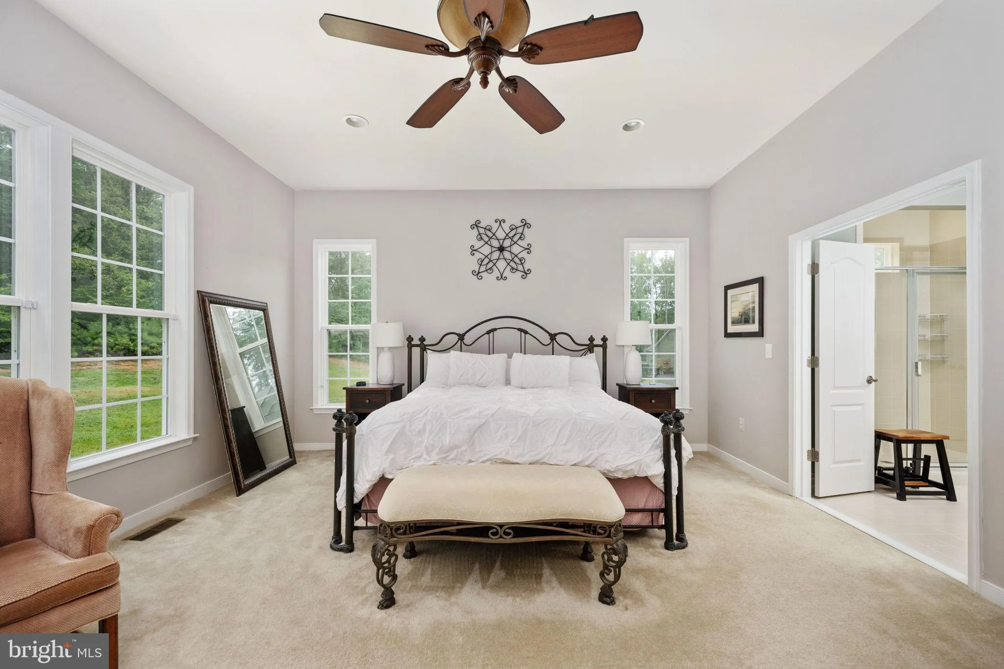 Fredericksburg, Virginia 22406, United States, 4 Bedrooms Bedrooms, ,4 BathroomsBathrooms,Residential,Active,196329