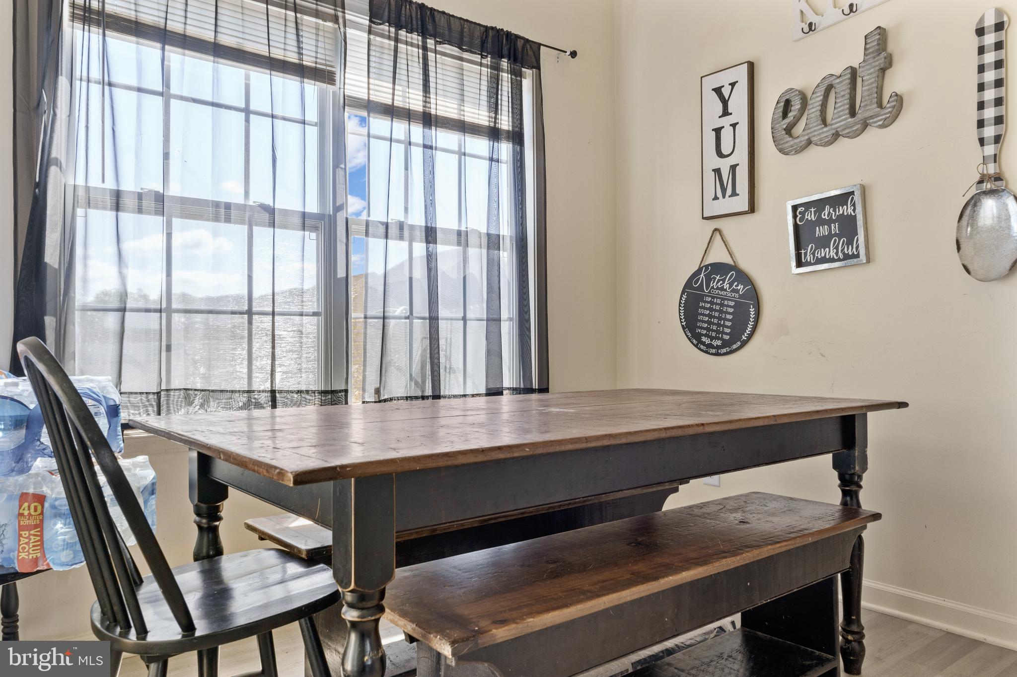 INWOOD VILLAGE - Residential