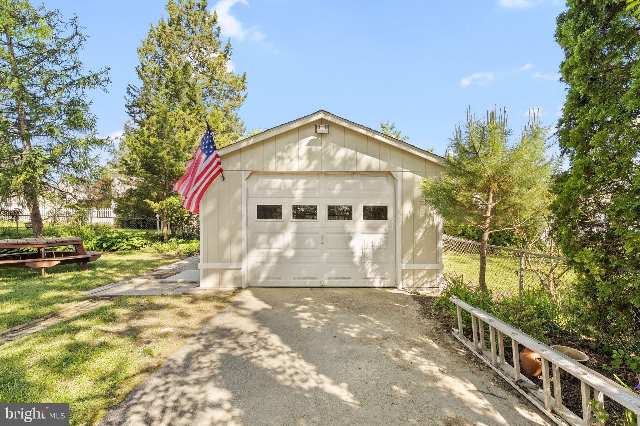 FOLSOM - Residential