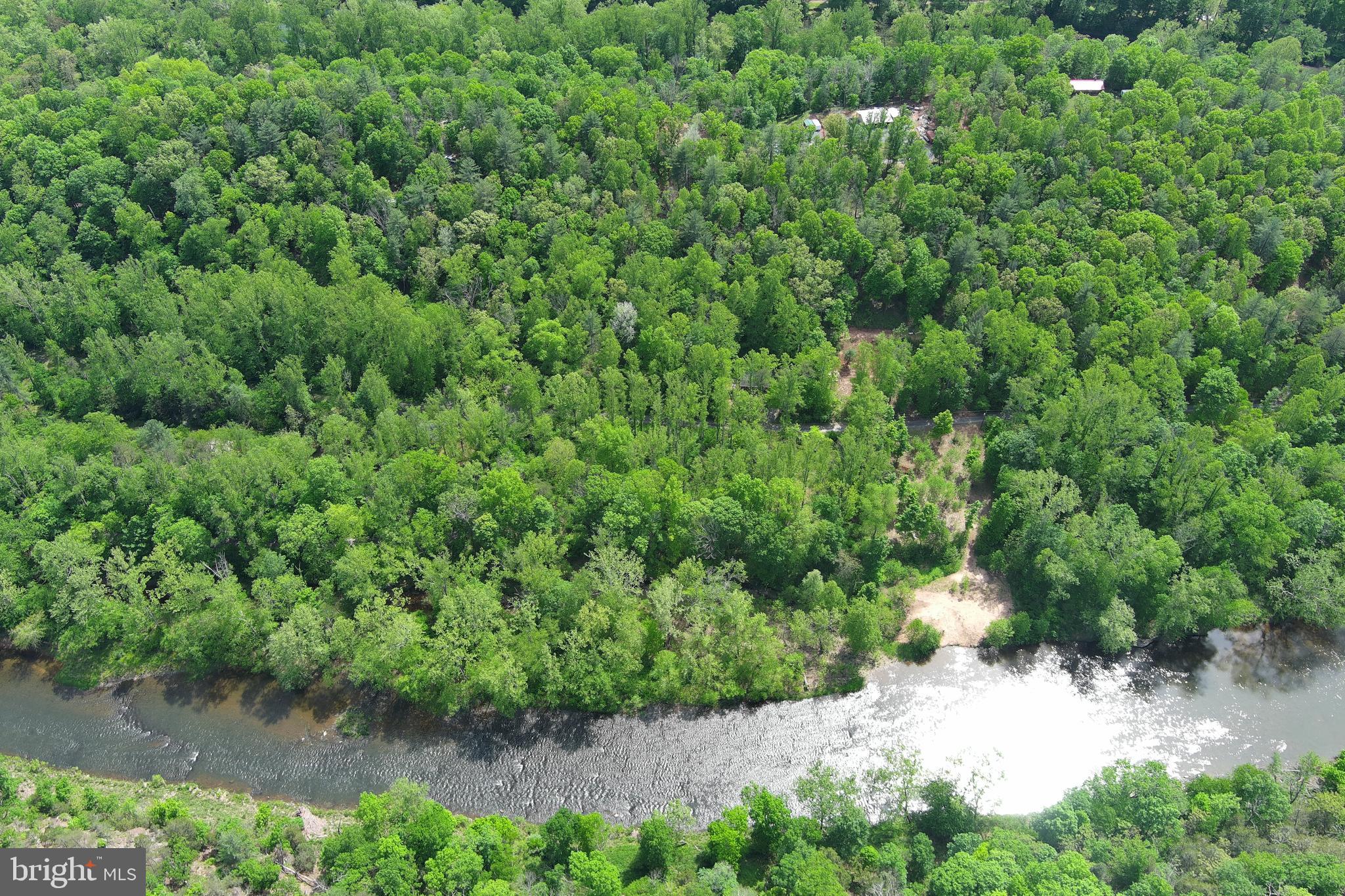 CACAPON HILLS - Land