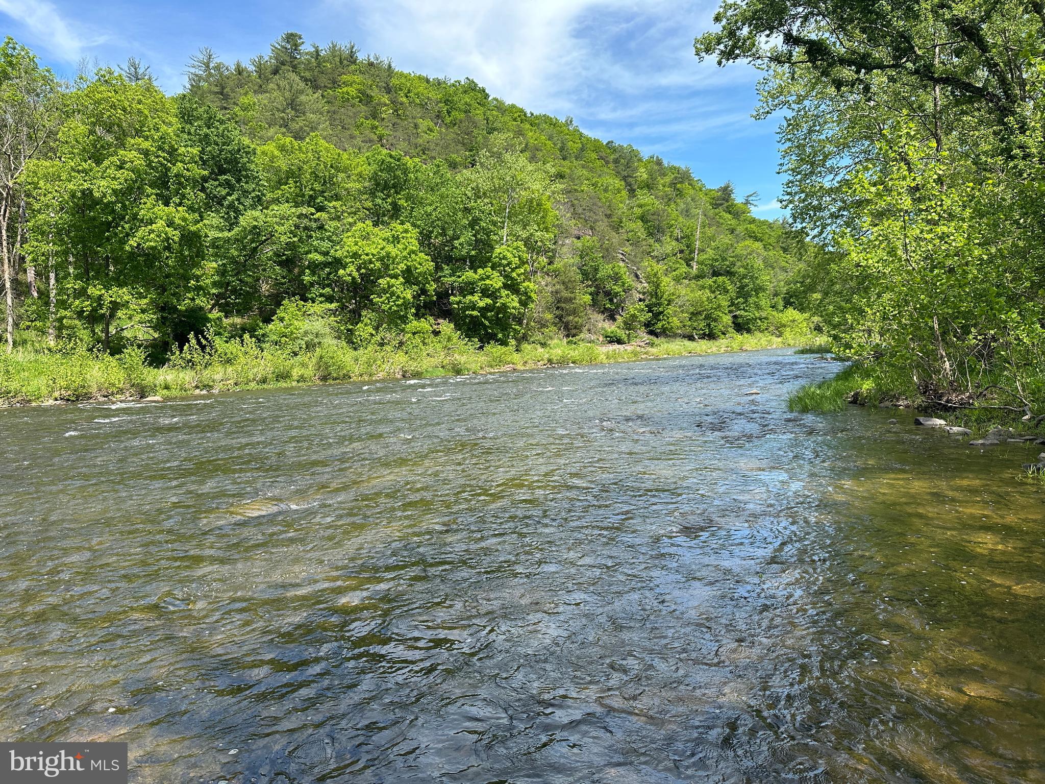 CACAPON HILLS - Land