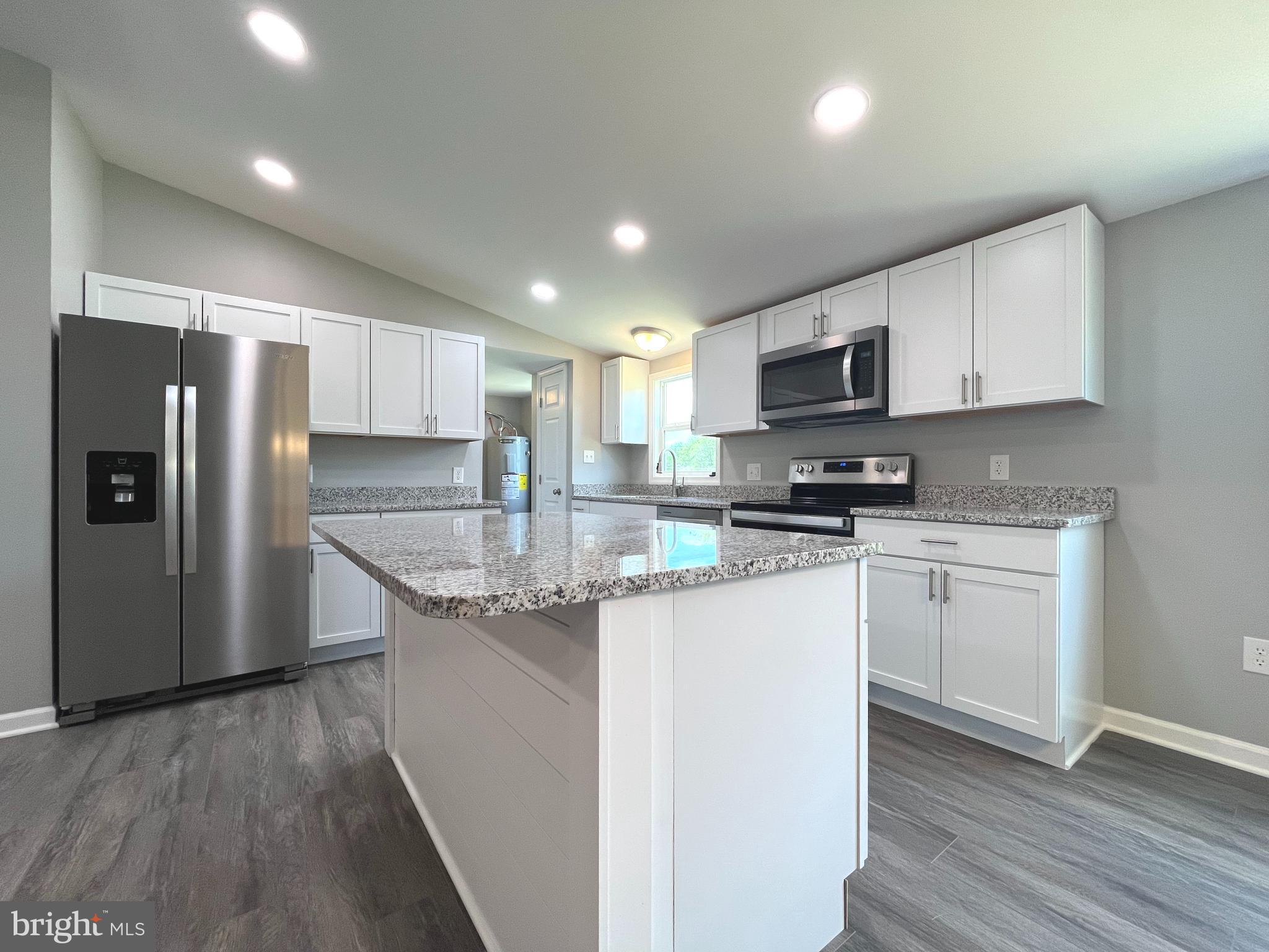 CHERRY HILL ESTATES - Residential