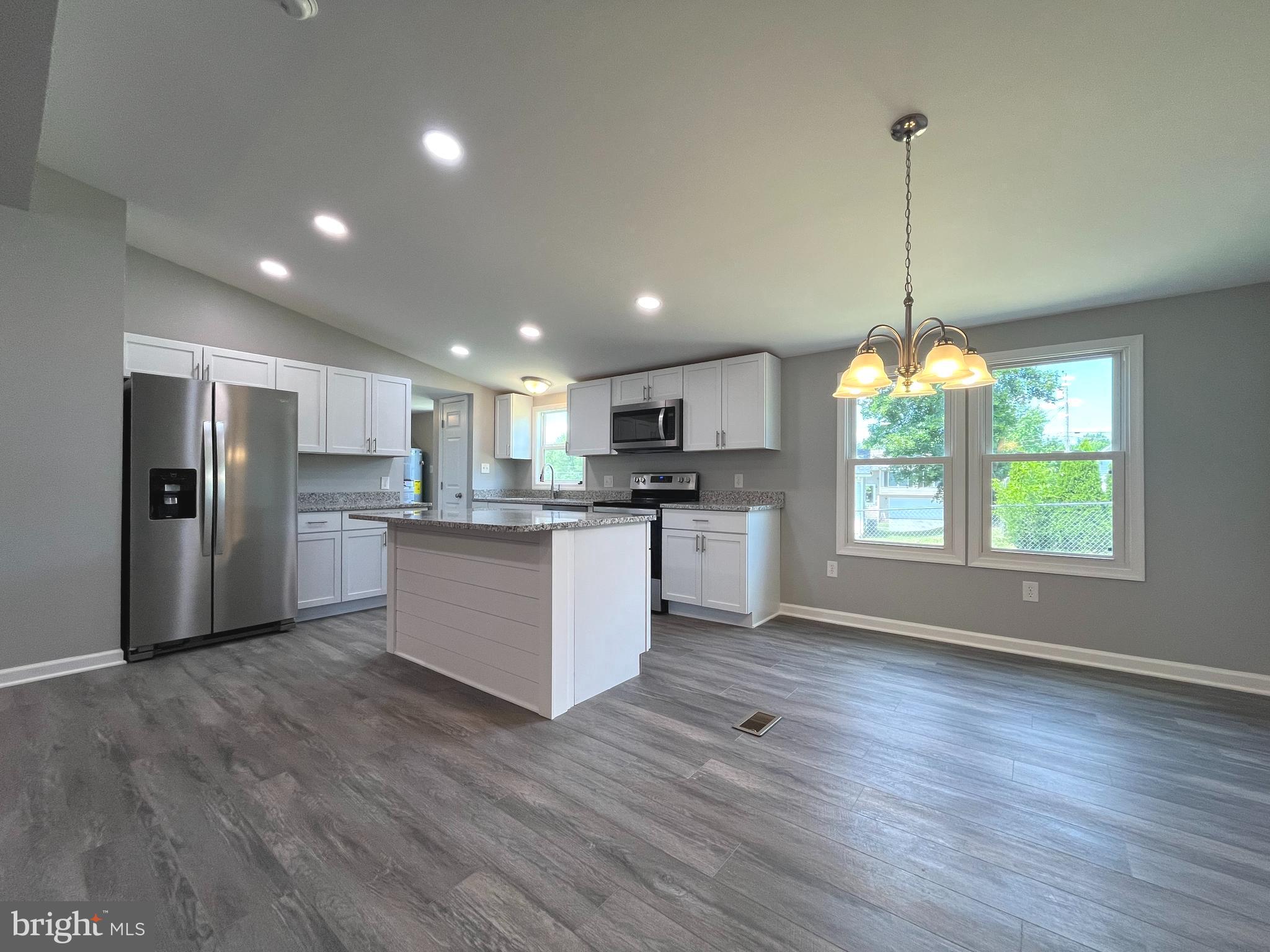 CHERRY HILL ESTATES - Residential