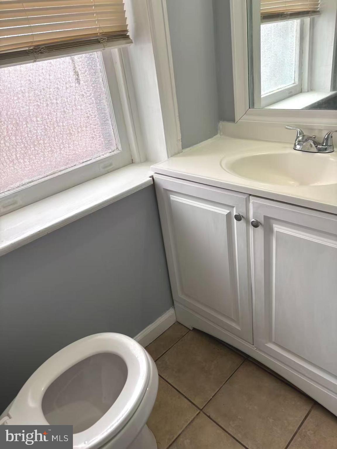 LAWNDALE - Residential