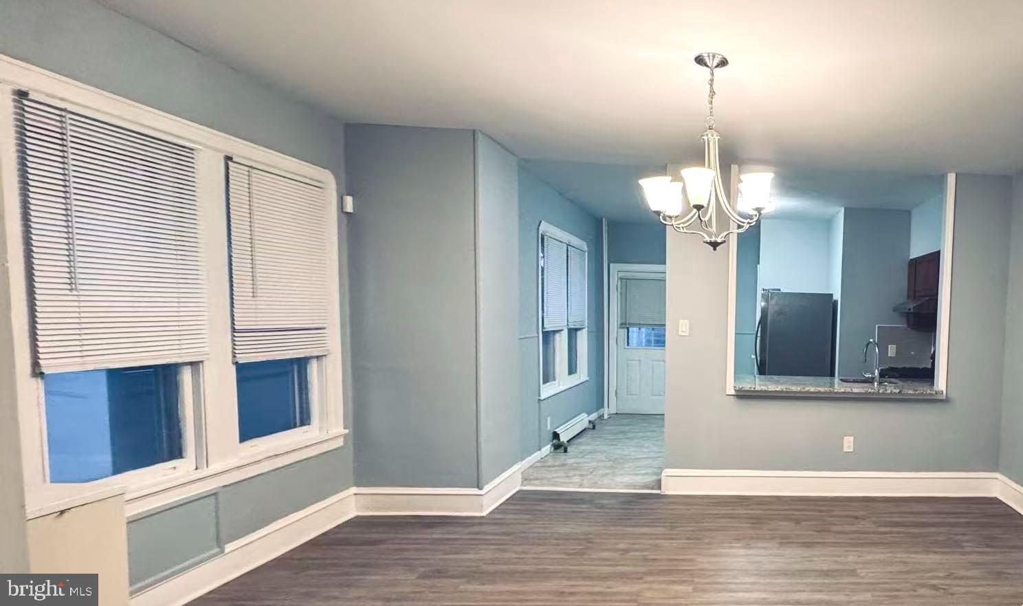 LAWNDALE - Residential