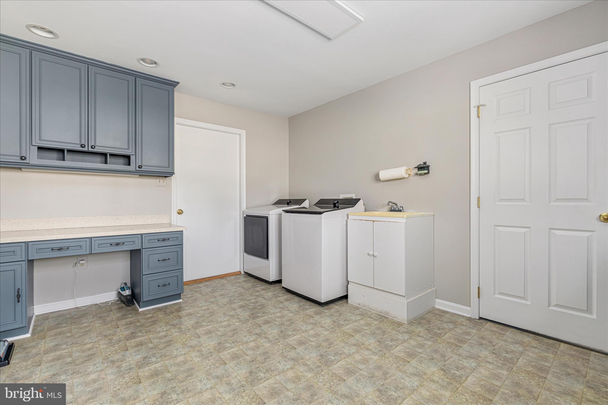 MILL CREEK - Residential