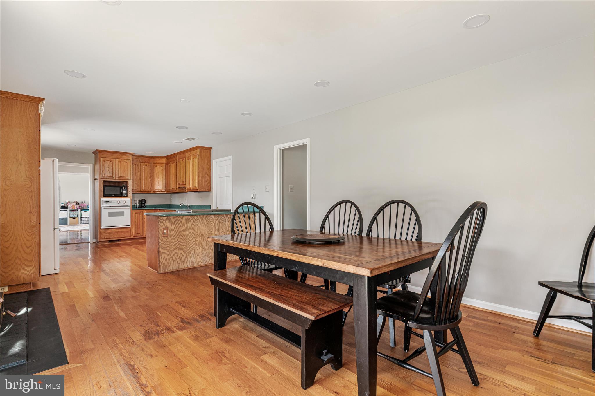 MILL CREEK - Residential