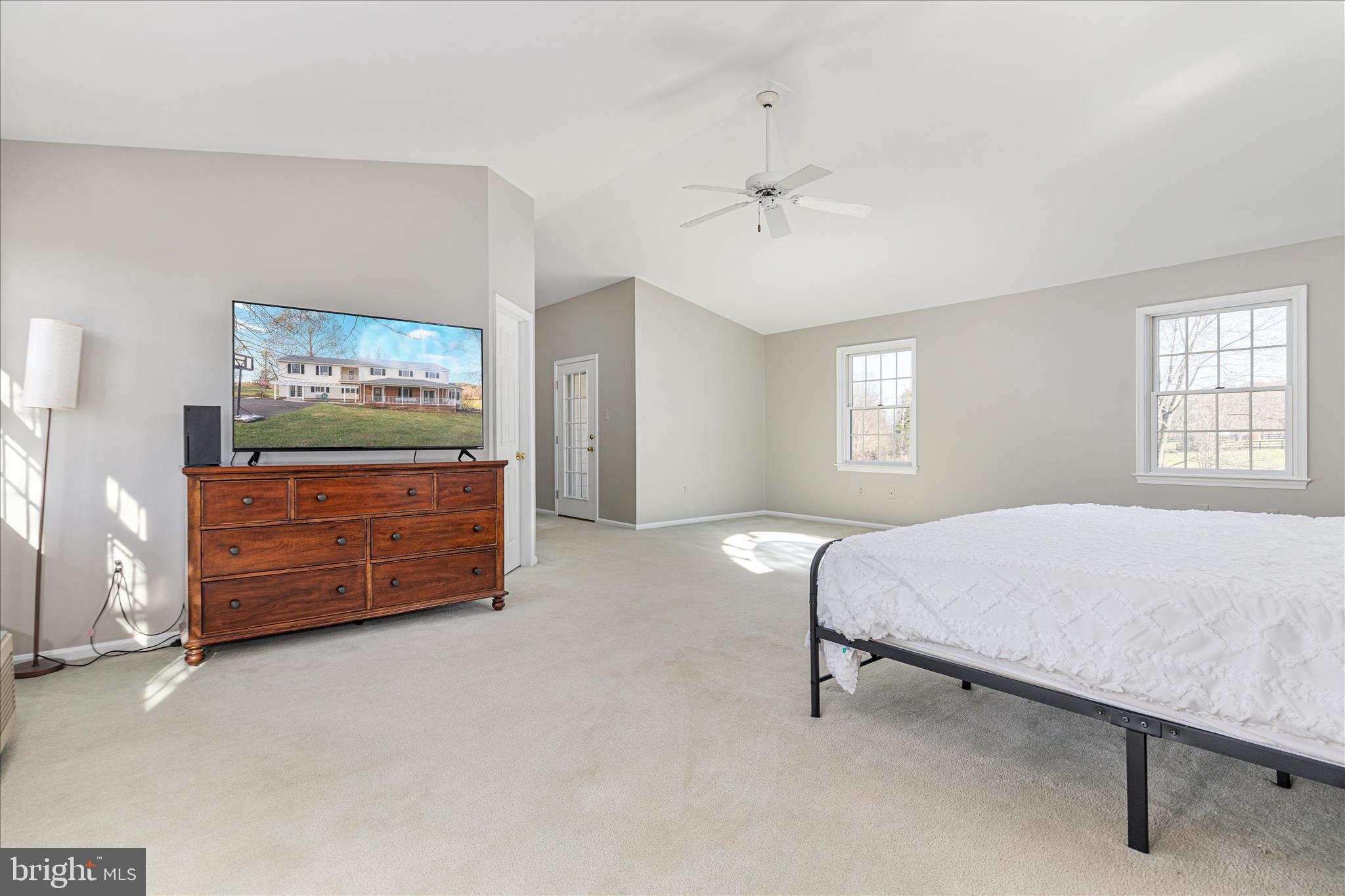 MILL CREEK - Residential