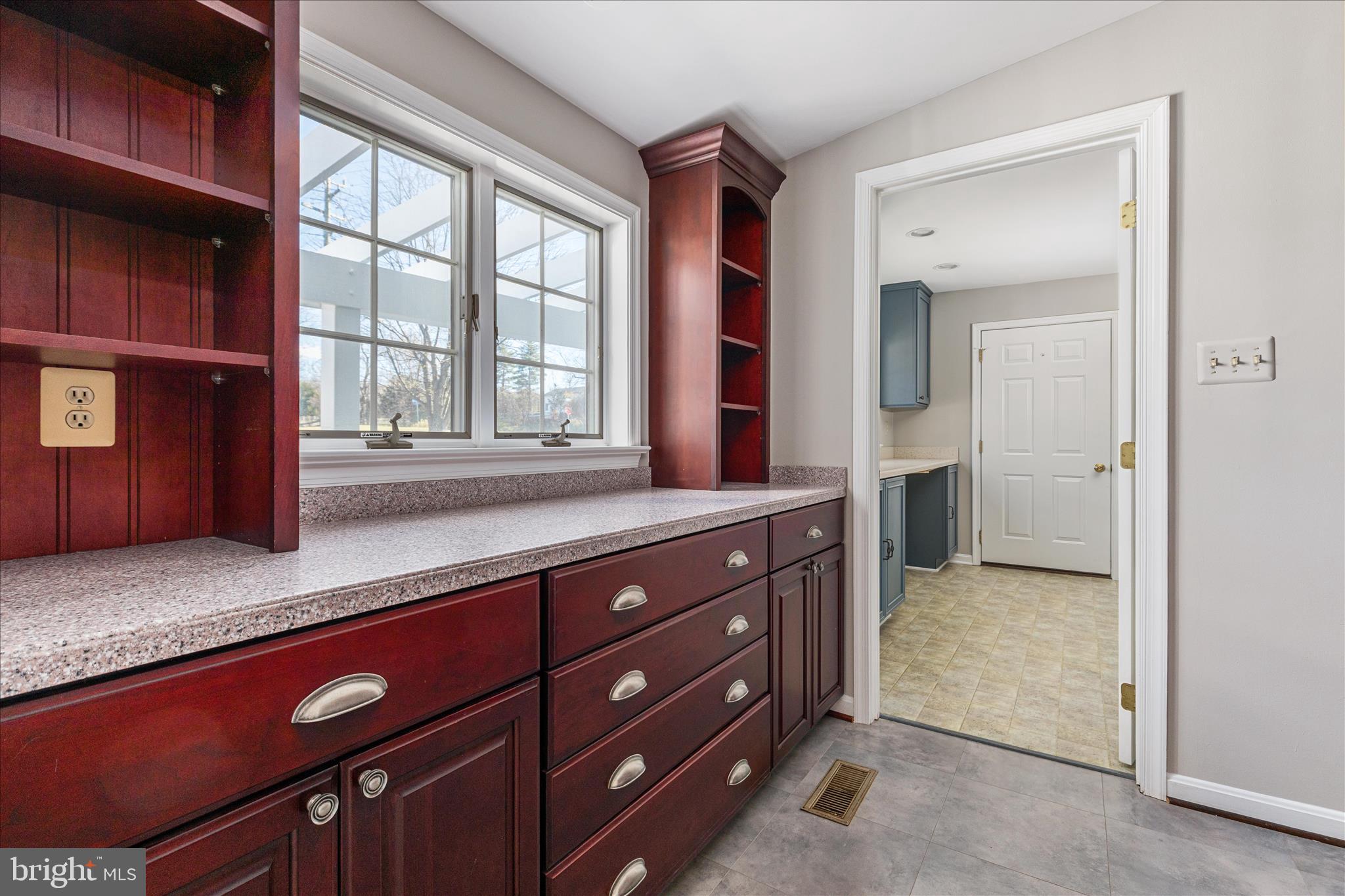 MILL CREEK - Residential