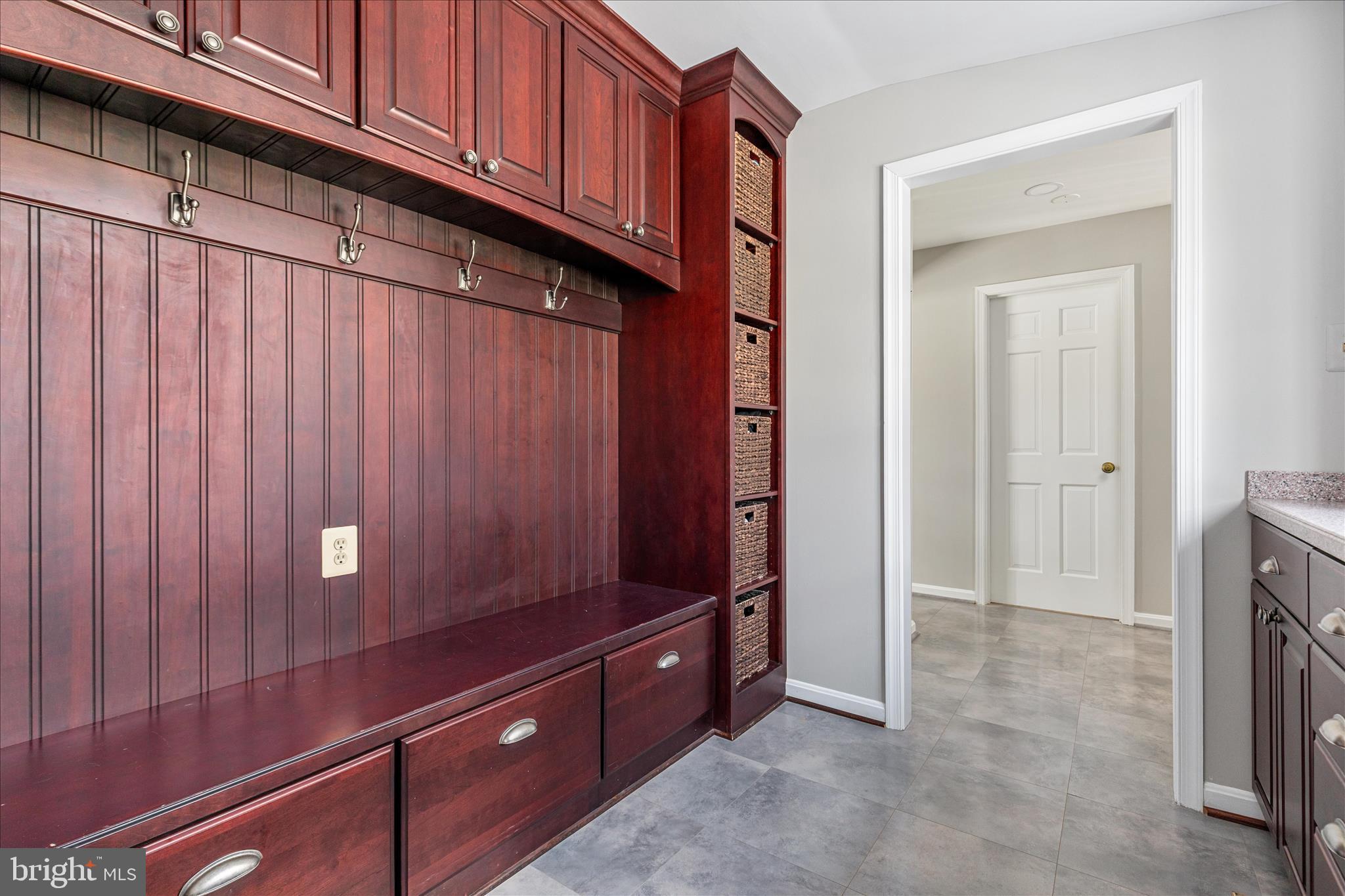 MILL CREEK - Residential