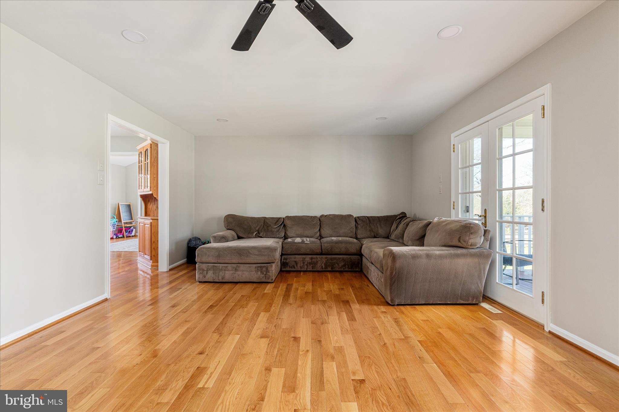 MILL CREEK - Residential