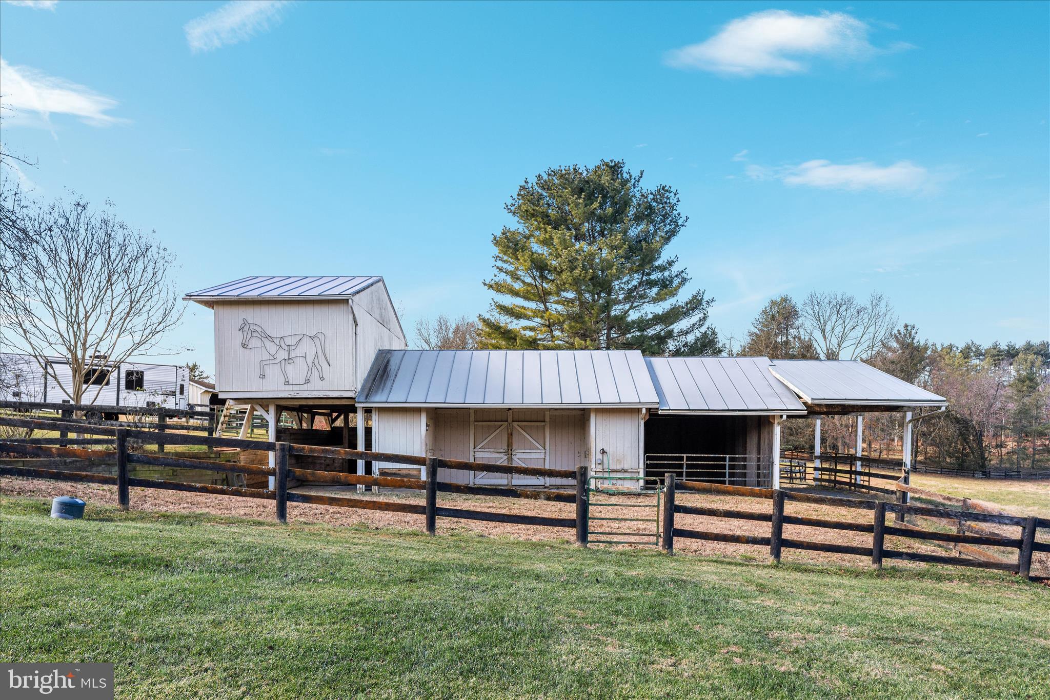 MILL CREEK - Residential