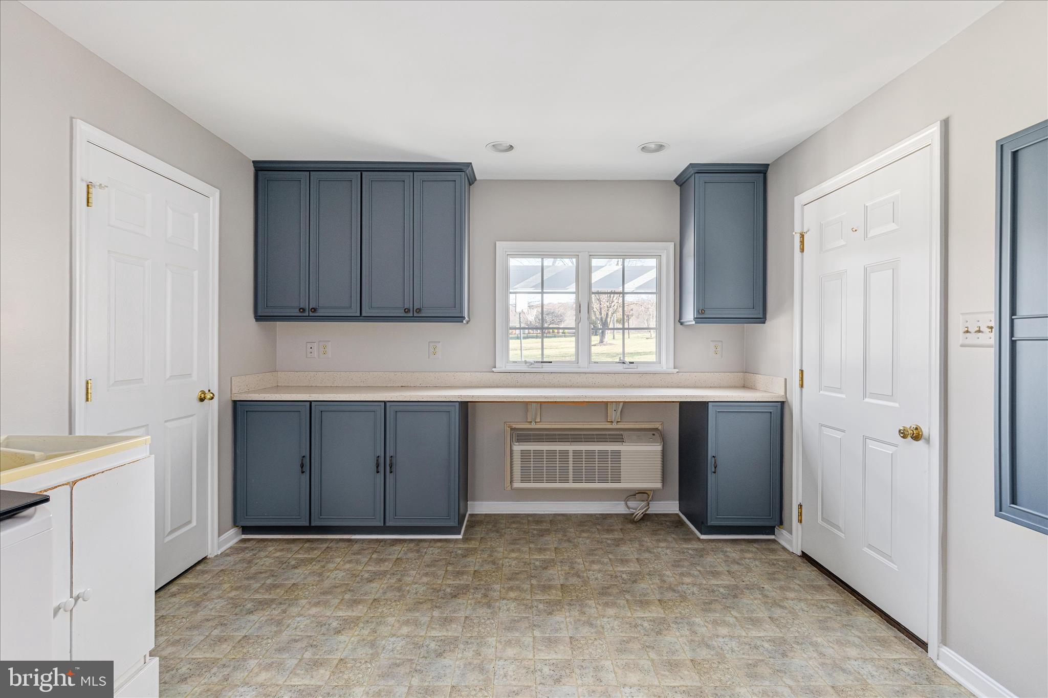 MILL CREEK - Residential