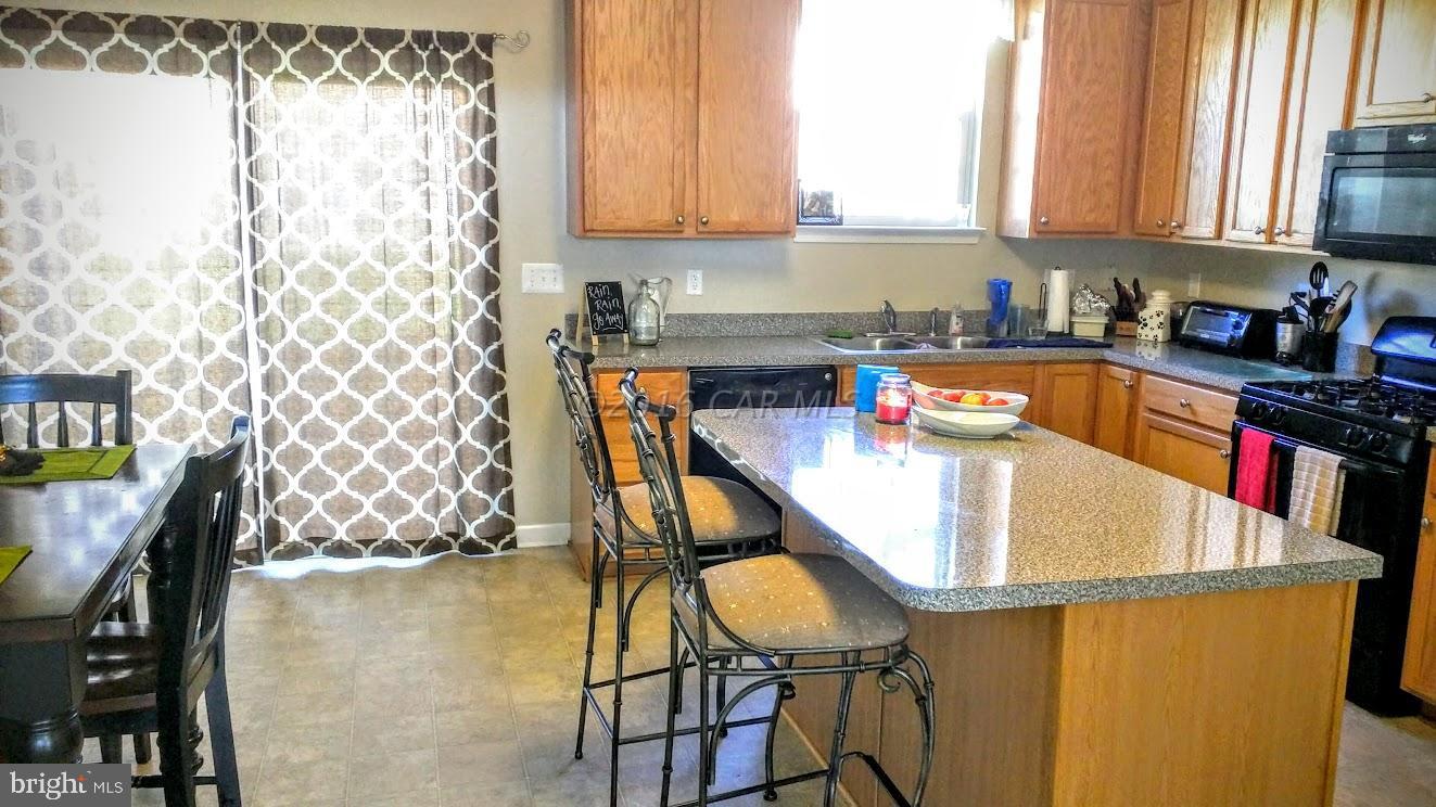 CEDAR COMMONS - Residential