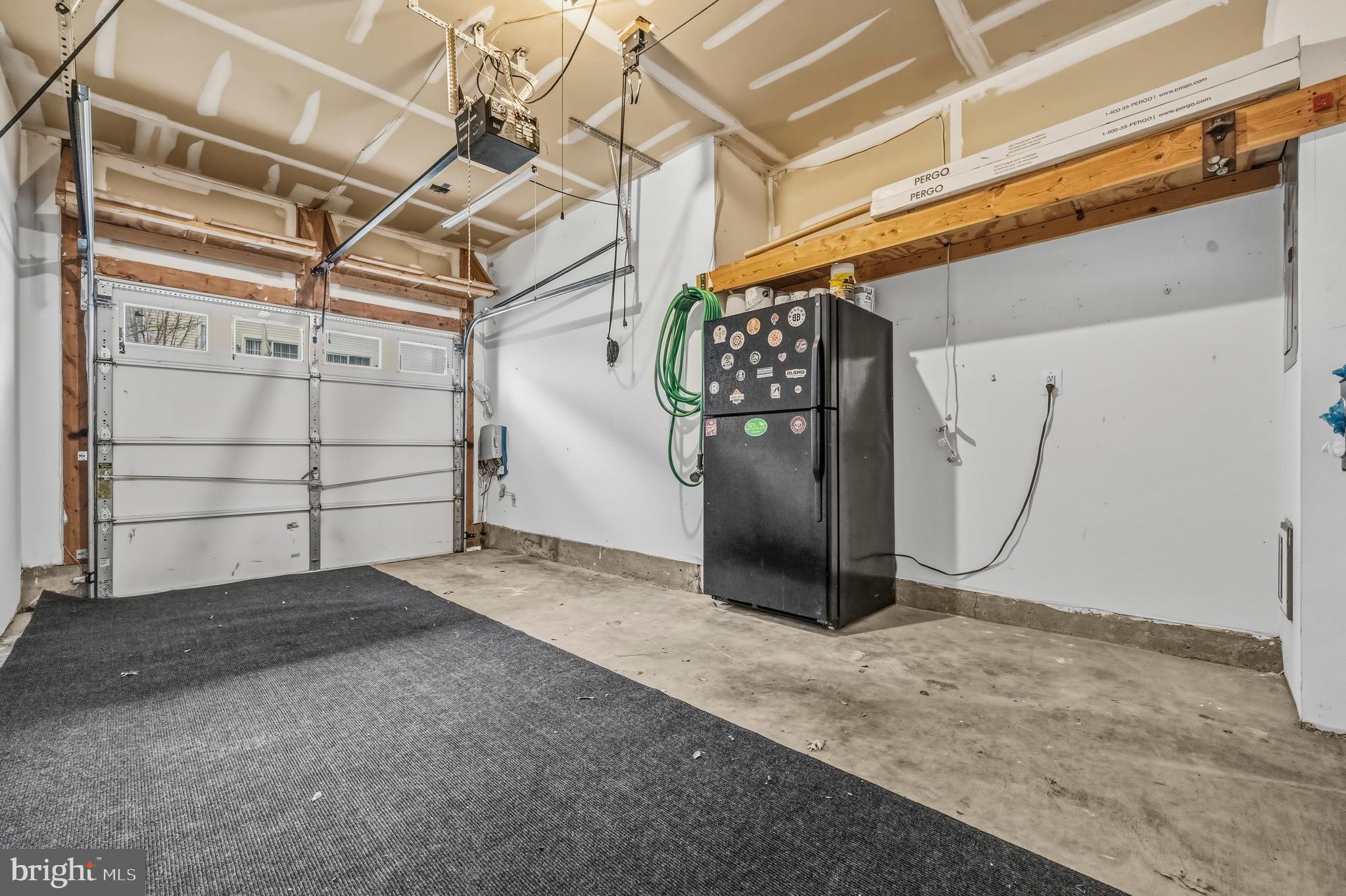 HIGHLANDS CIRCLE CONDOMINIUM - Residential