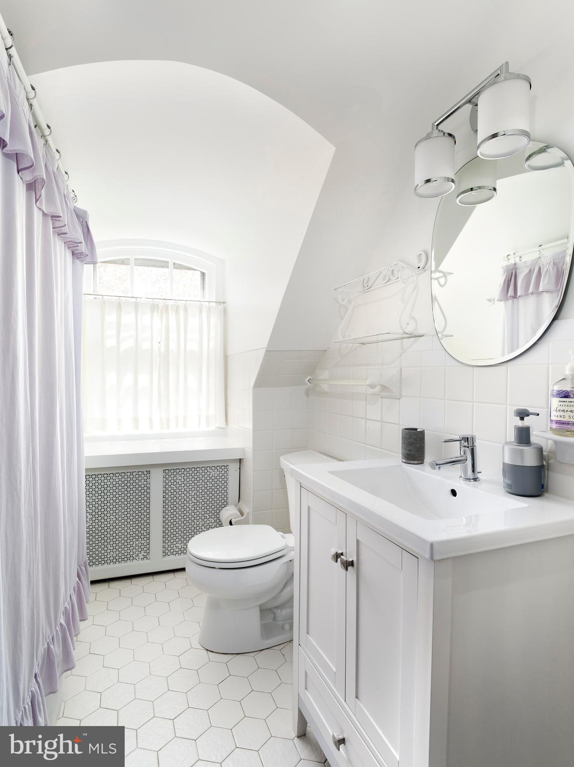 MERION STATION - Residential