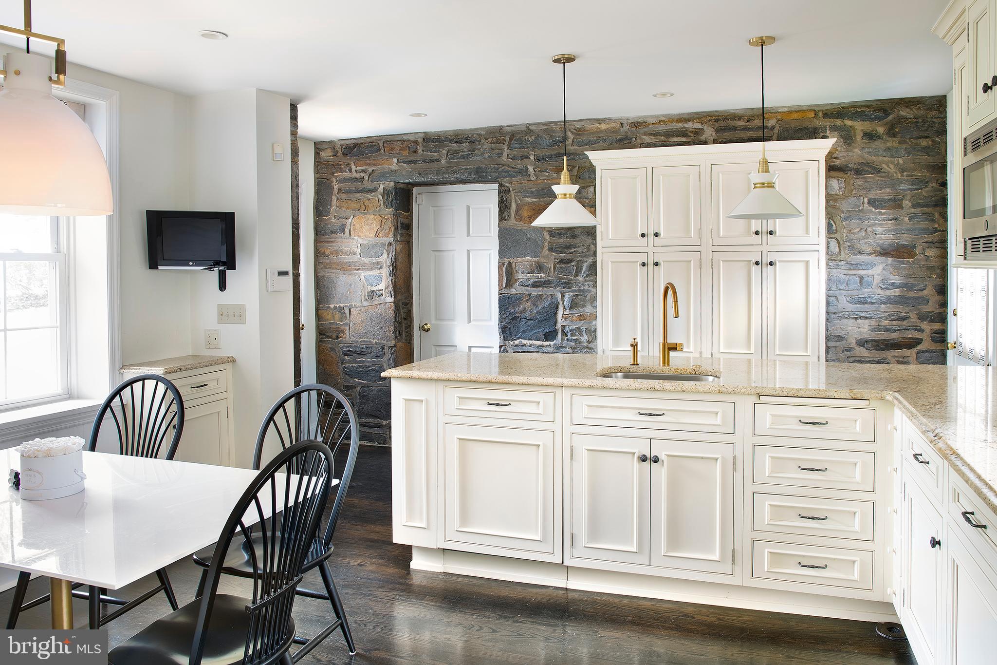 MERION STATION - Residential