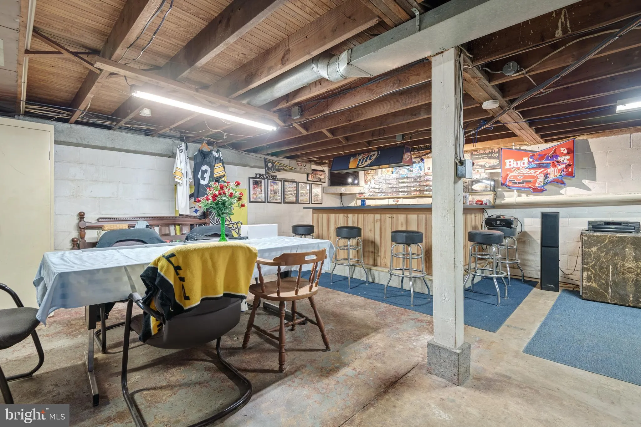 Lancaster, Pennsylvania 17603, United States, 3 Bedrooms Bedrooms, ,1 BathroomBathrooms,Residential,Pending,22341